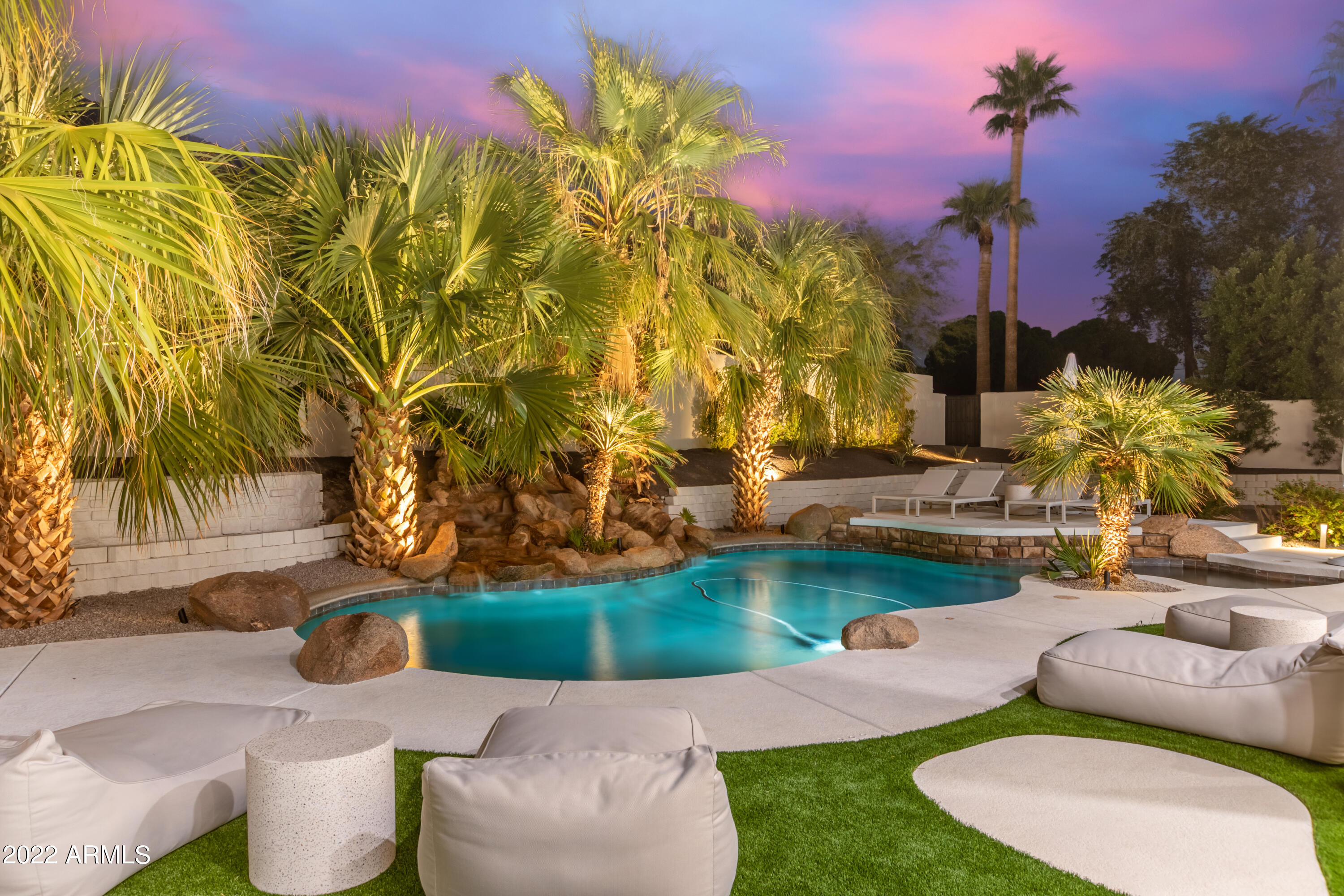 5316 E ROYAL VIEW Drive S