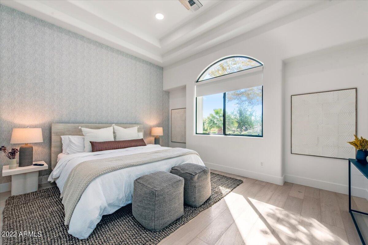 5316 E ROYAL VIEW Drive S