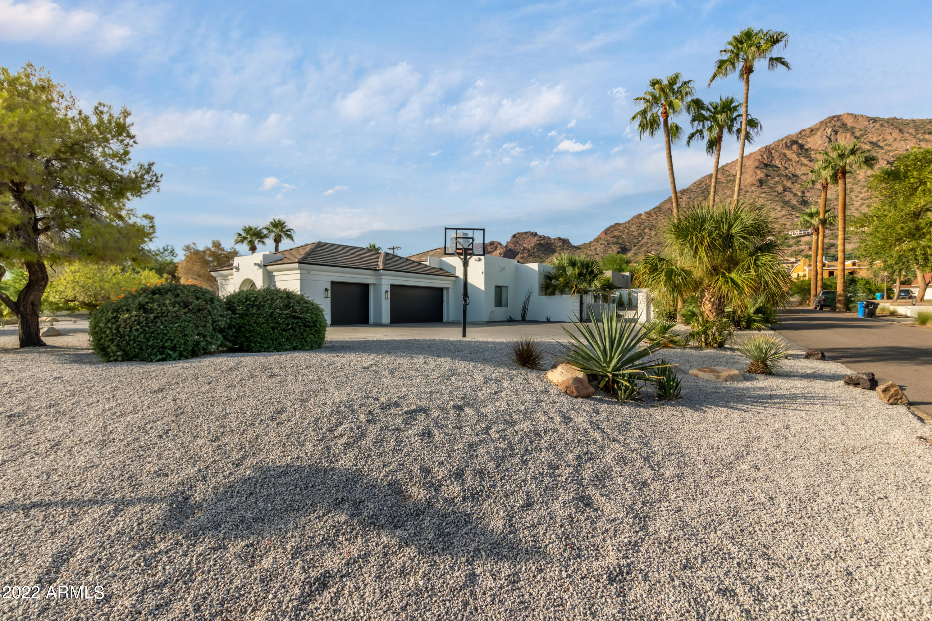 5316 E ROYAL VIEW Drive S