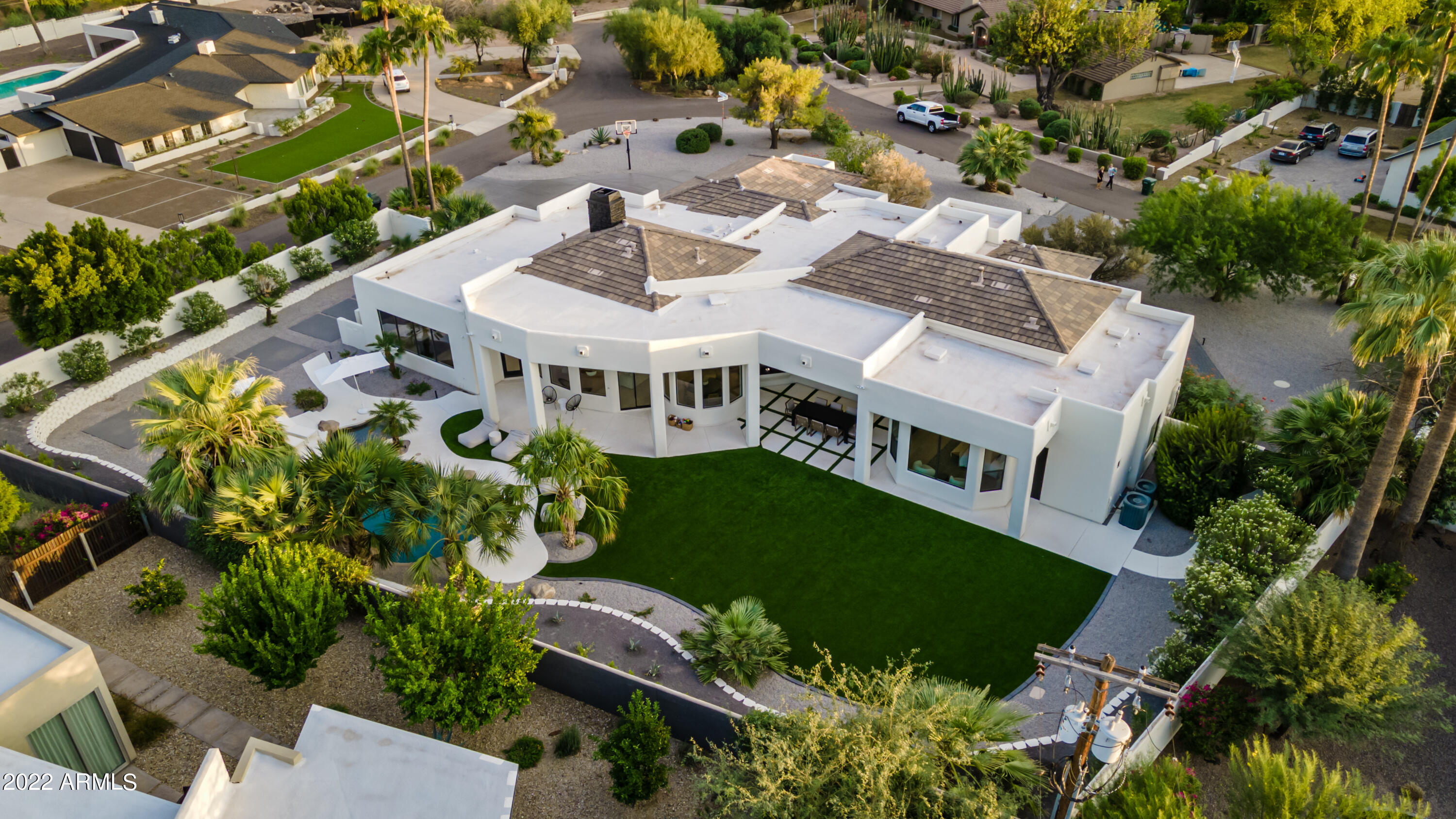 5316 E ROYAL VIEW Drive S