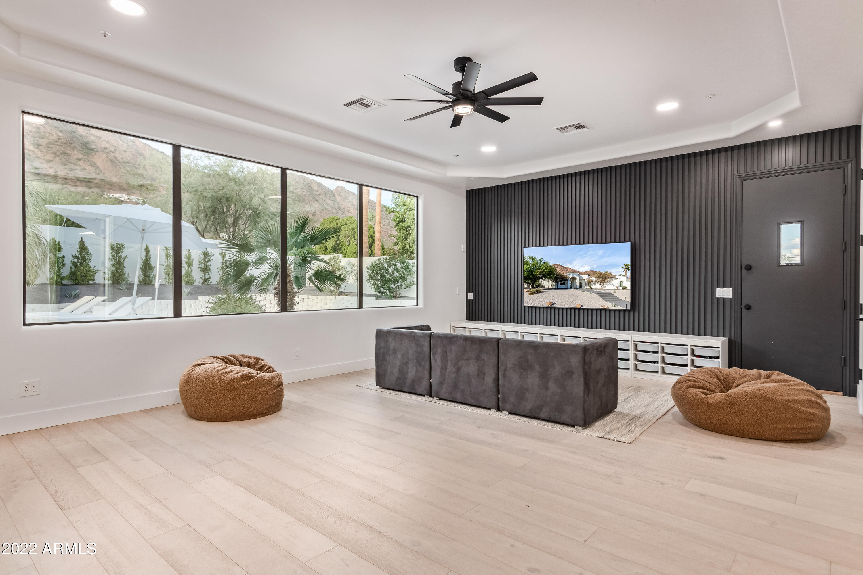 5316 E ROYAL VIEW Drive S