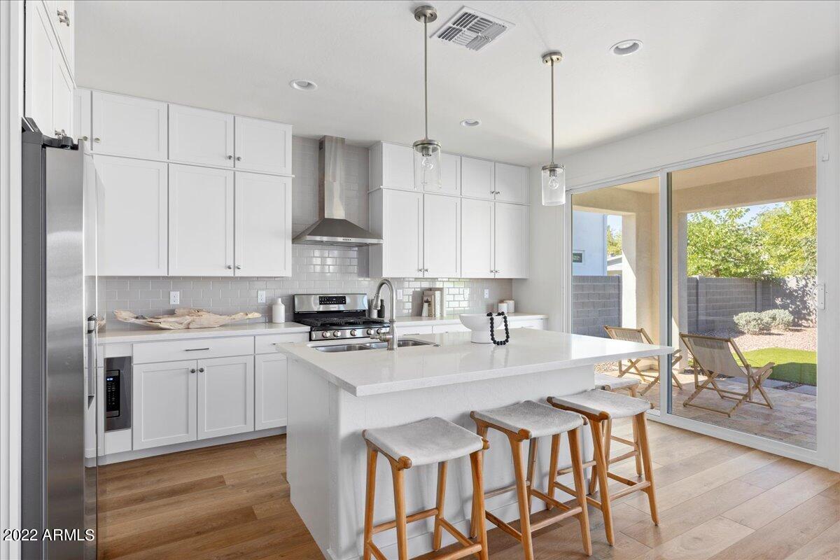 4026 E CAMPUS Drive