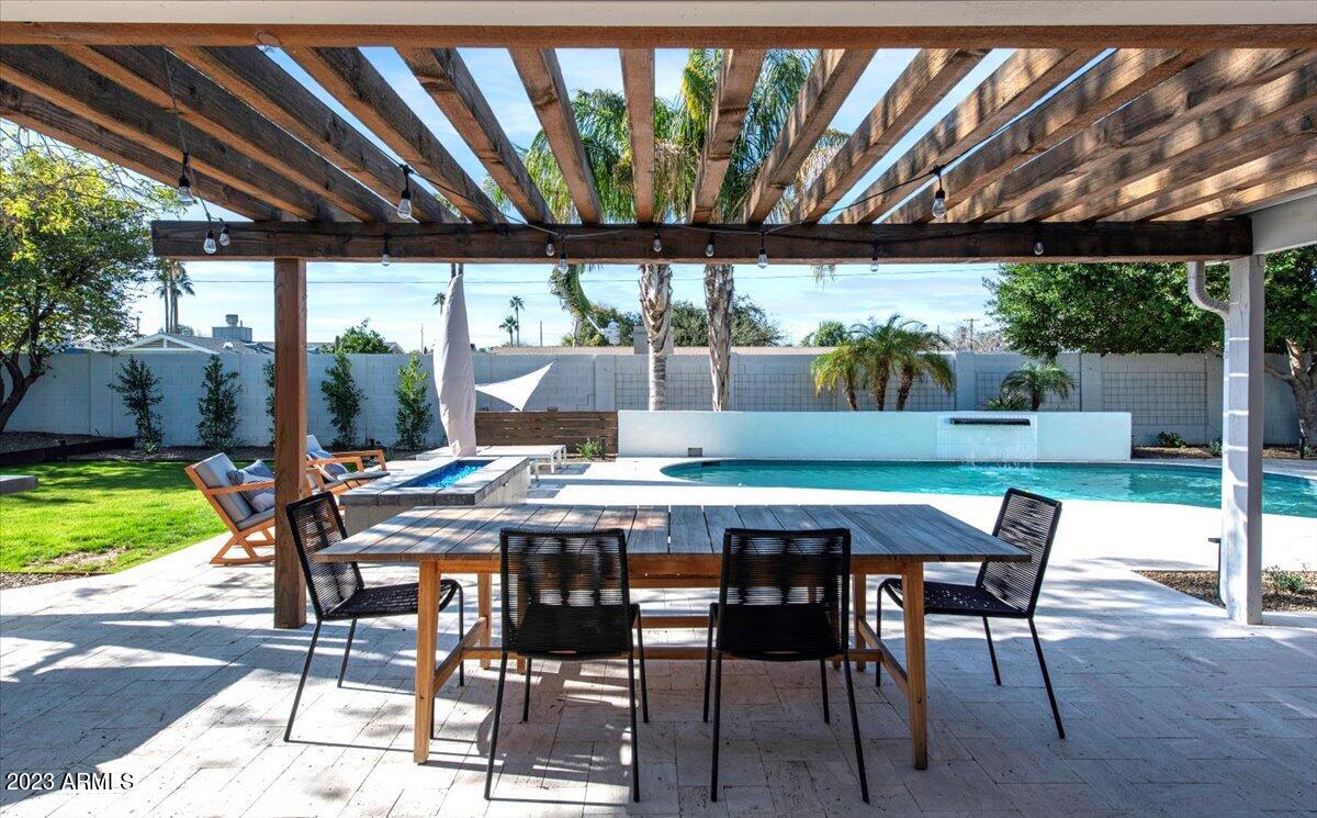 4535 E CALLE TUBERIA --