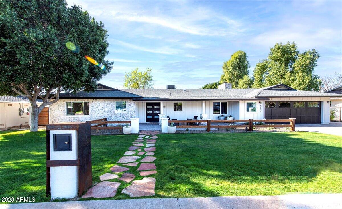 4535 E CALLE TUBERIA --