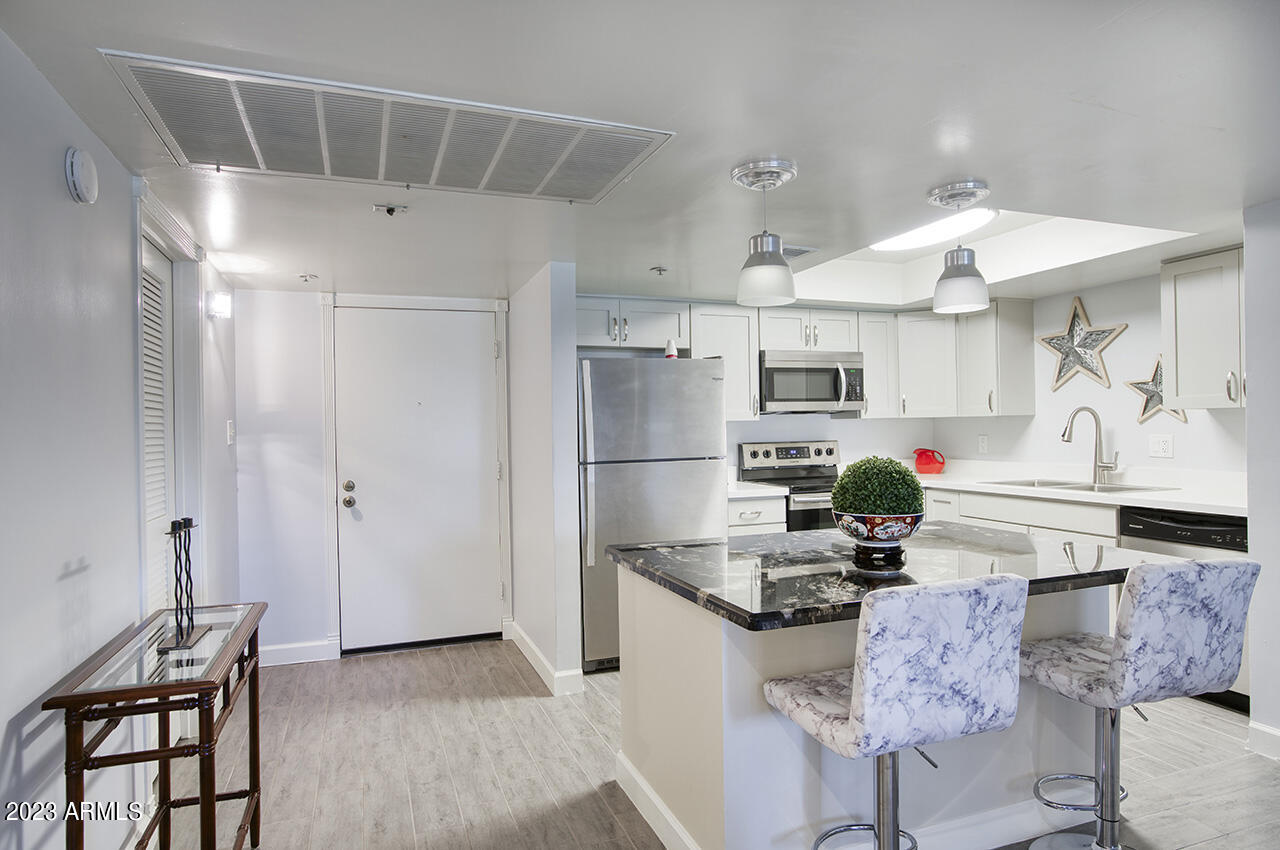 7970 E CAMELBACK Road # 110