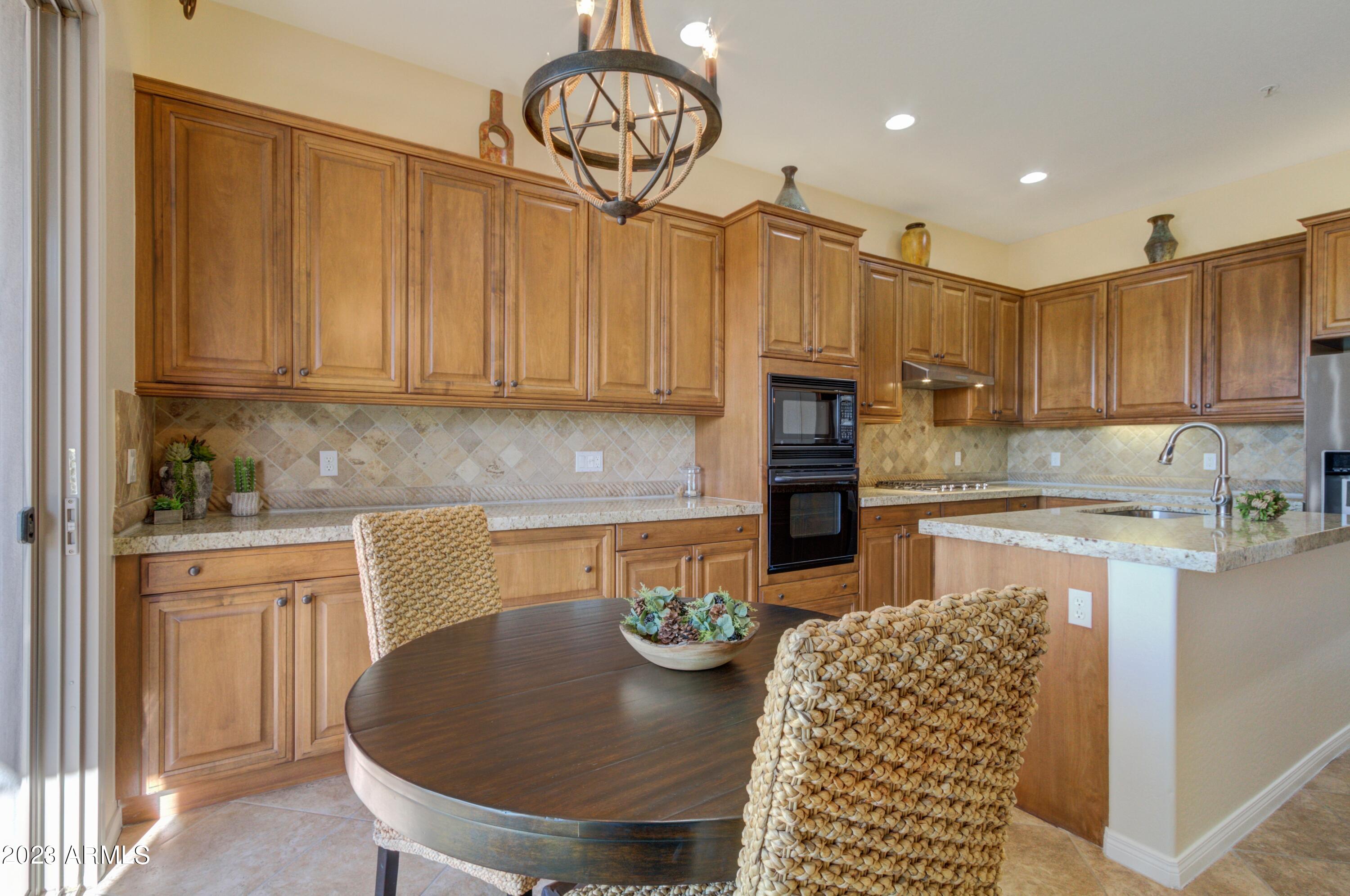 19475 N GRAYHAWK Drive # 1048