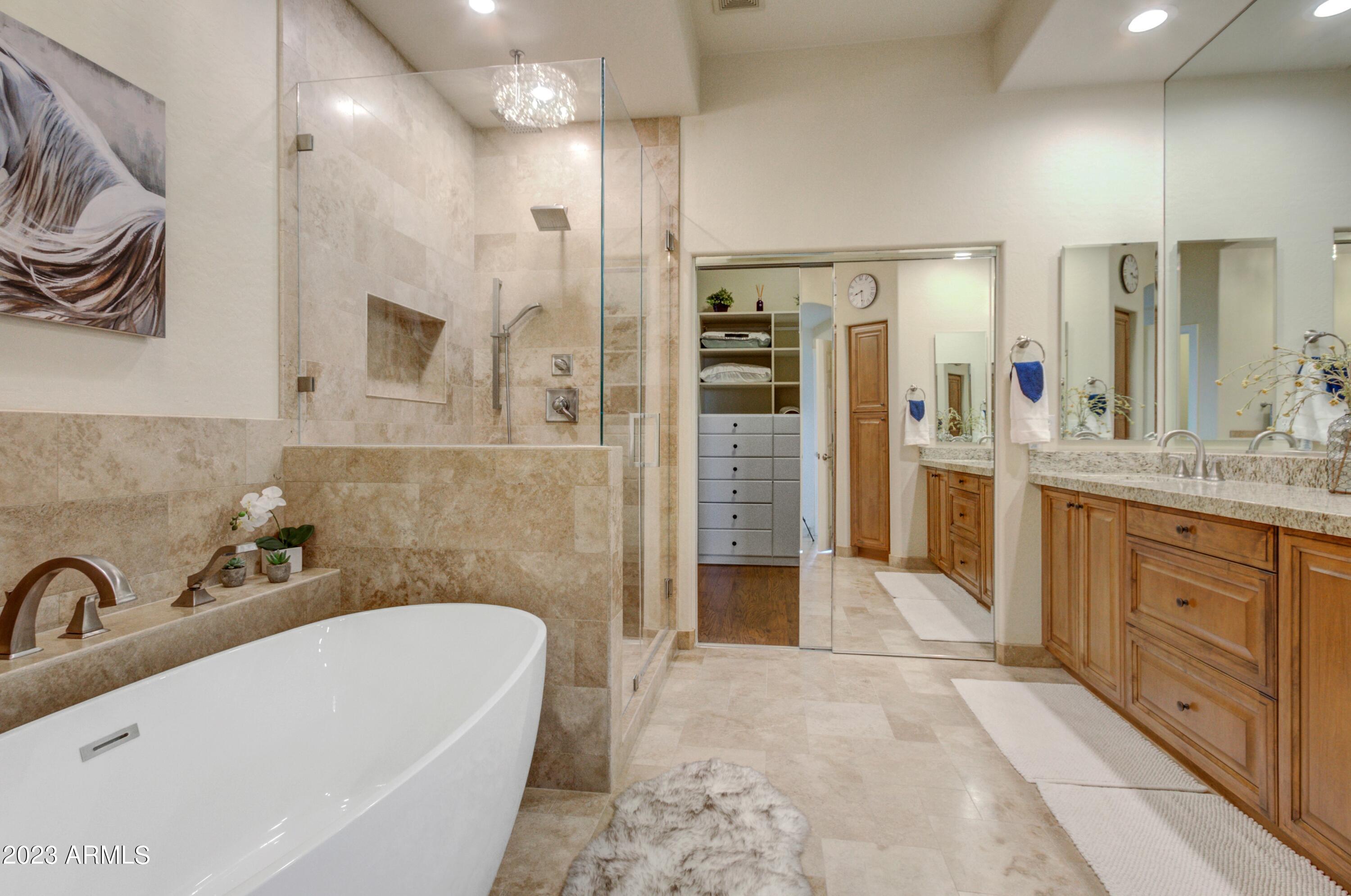19475 N GRAYHAWK Drive # 1048