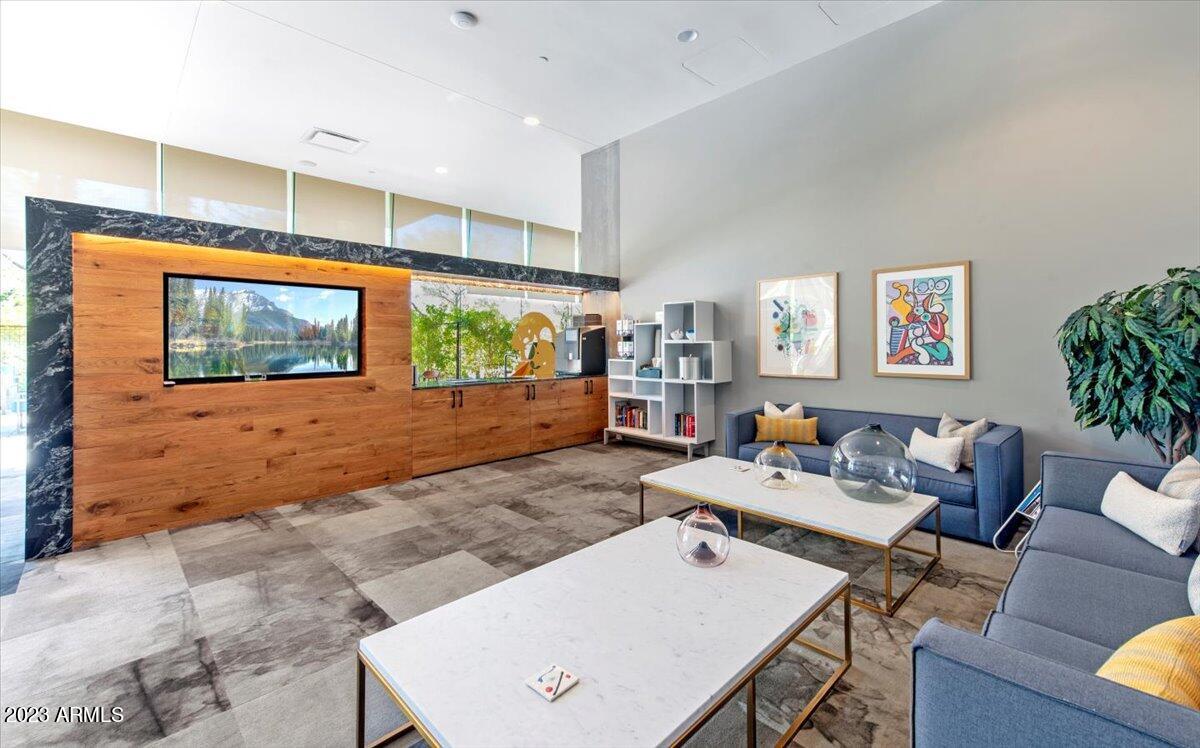 7120 E KIERLAND Boulevard # 416