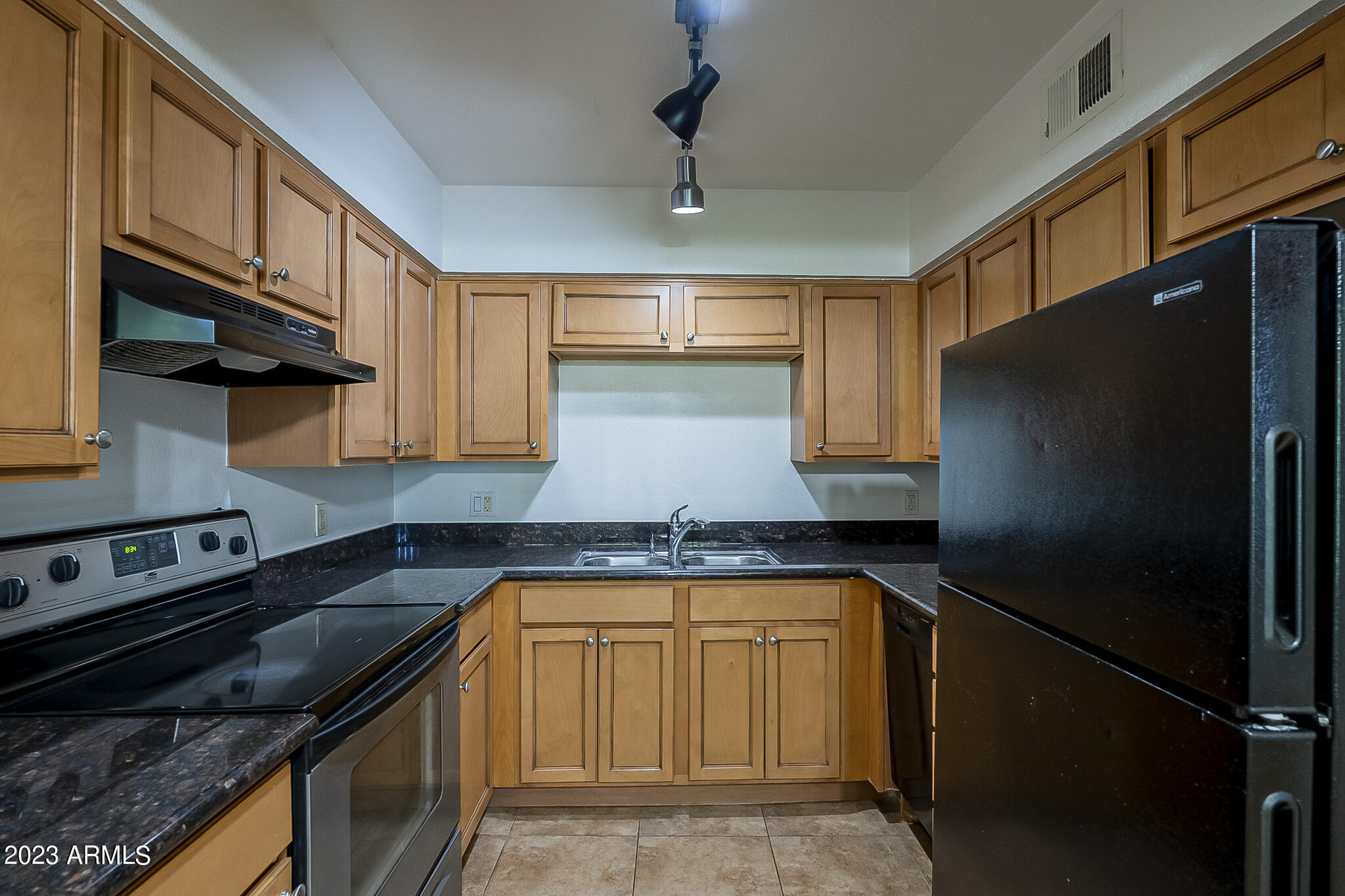 1702 W TUCKEY Lane # 218