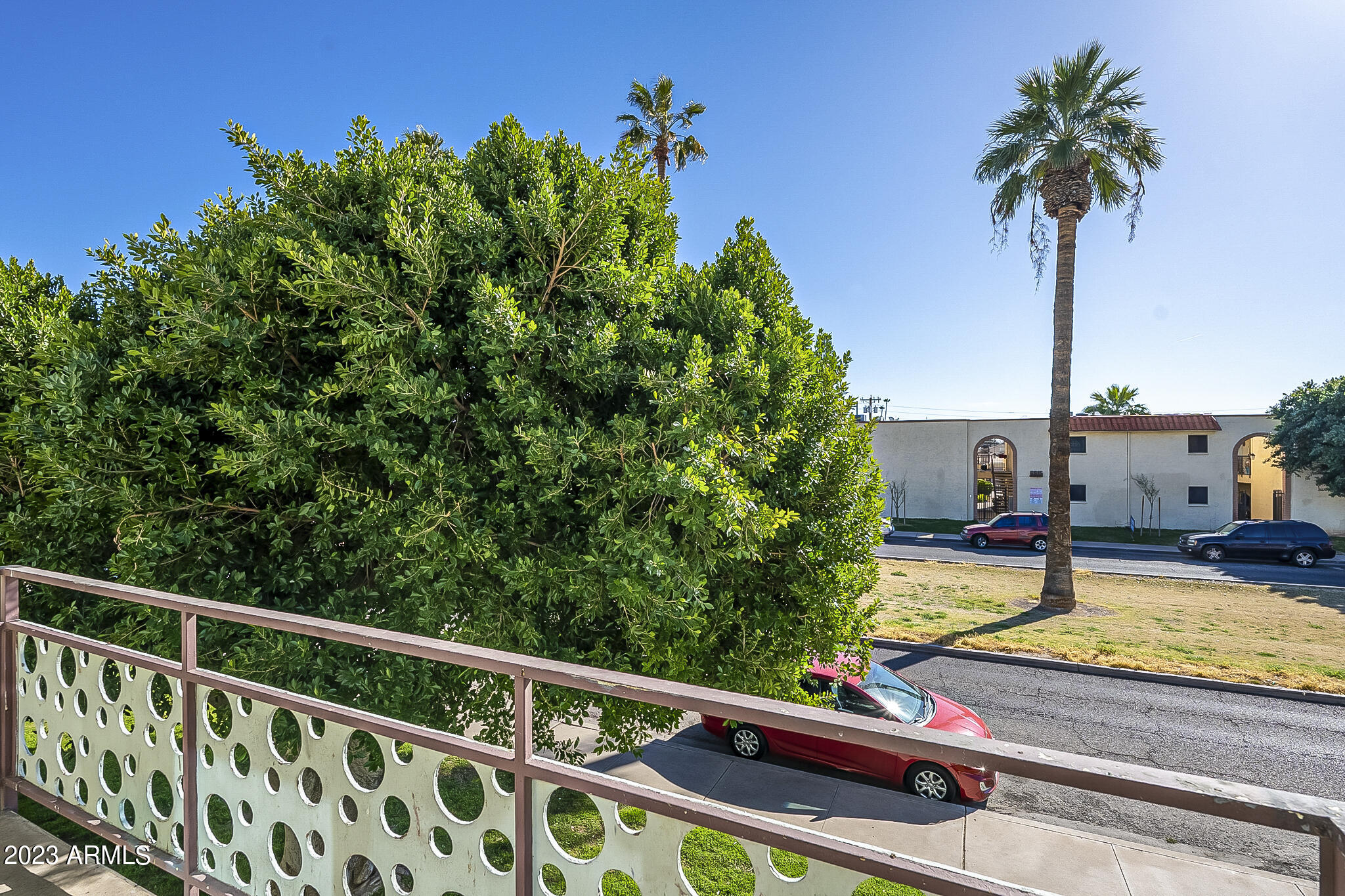 1702 W TUCKEY Lane # 218