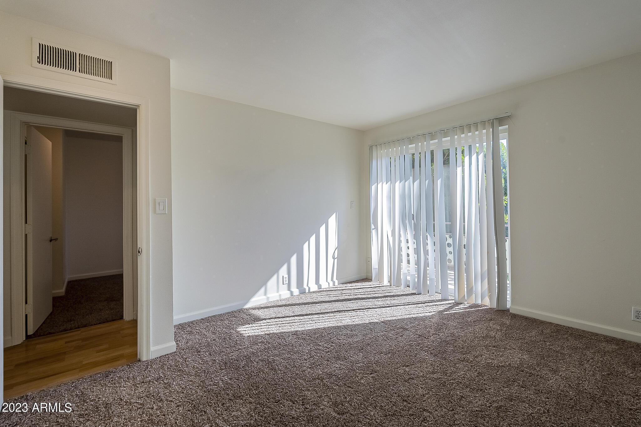 1702 W TUCKEY Lane # 218