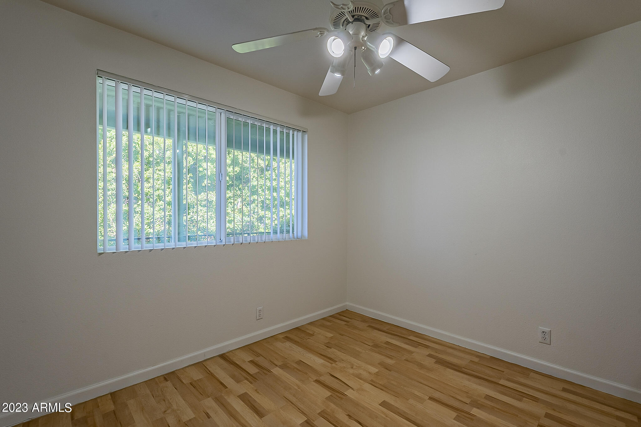 1702 W TUCKEY Lane # 218