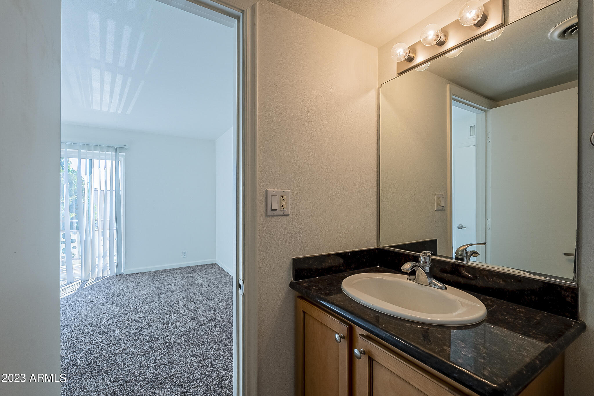 1702 W TUCKEY Lane # 218