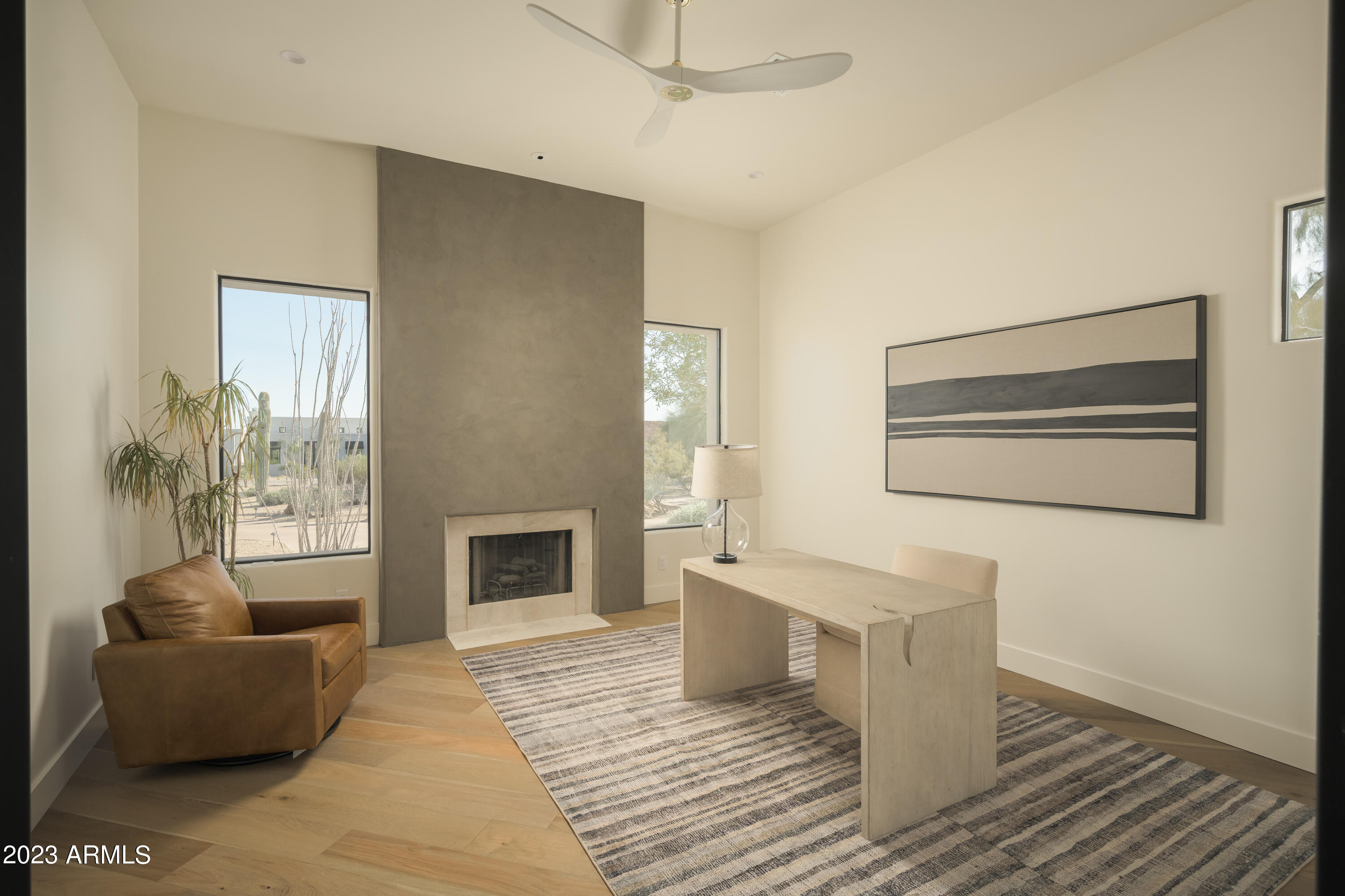 8250 E VIA DEL SOL Drive