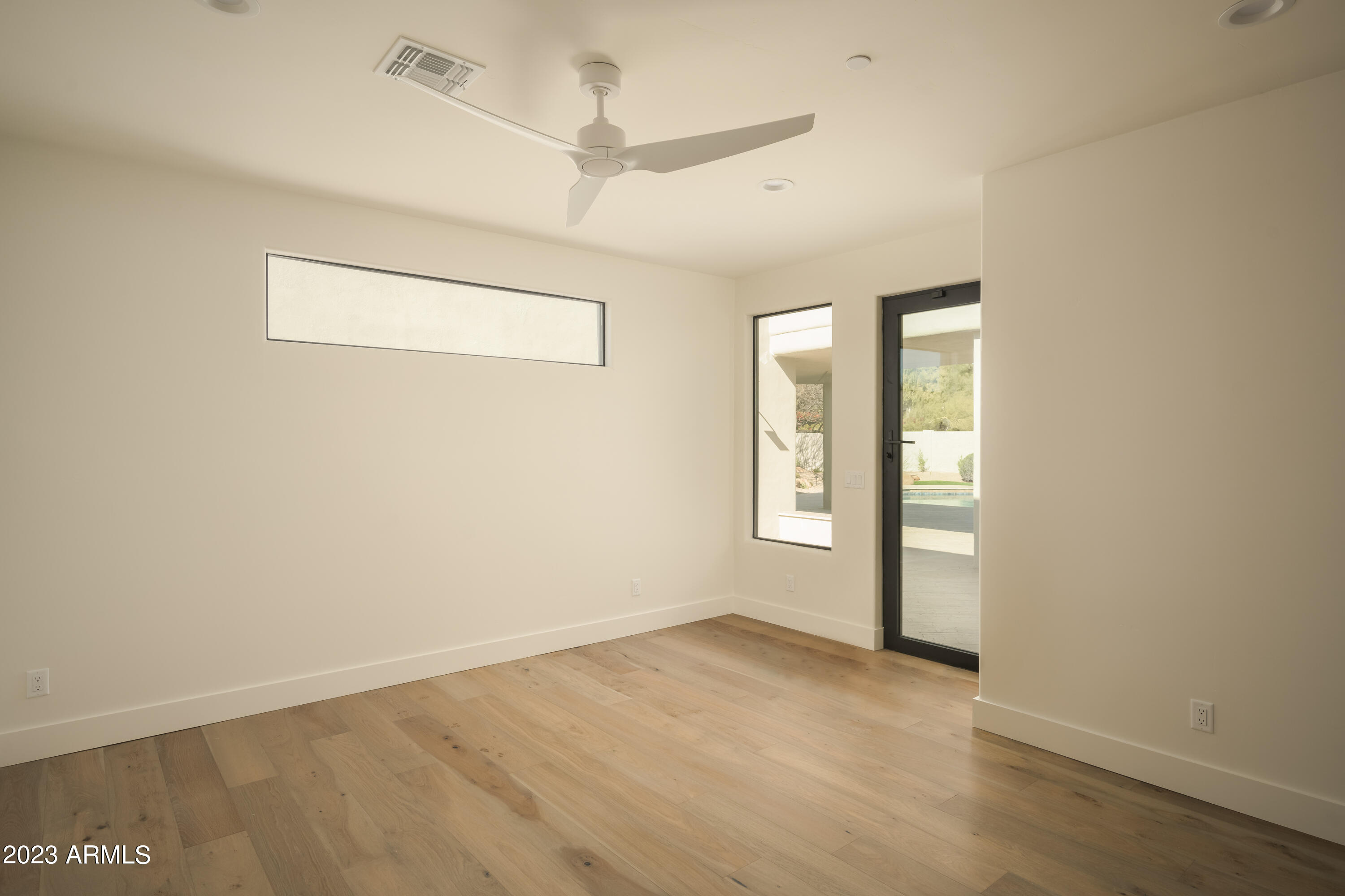 8250 E VIA DEL SOL Drive
