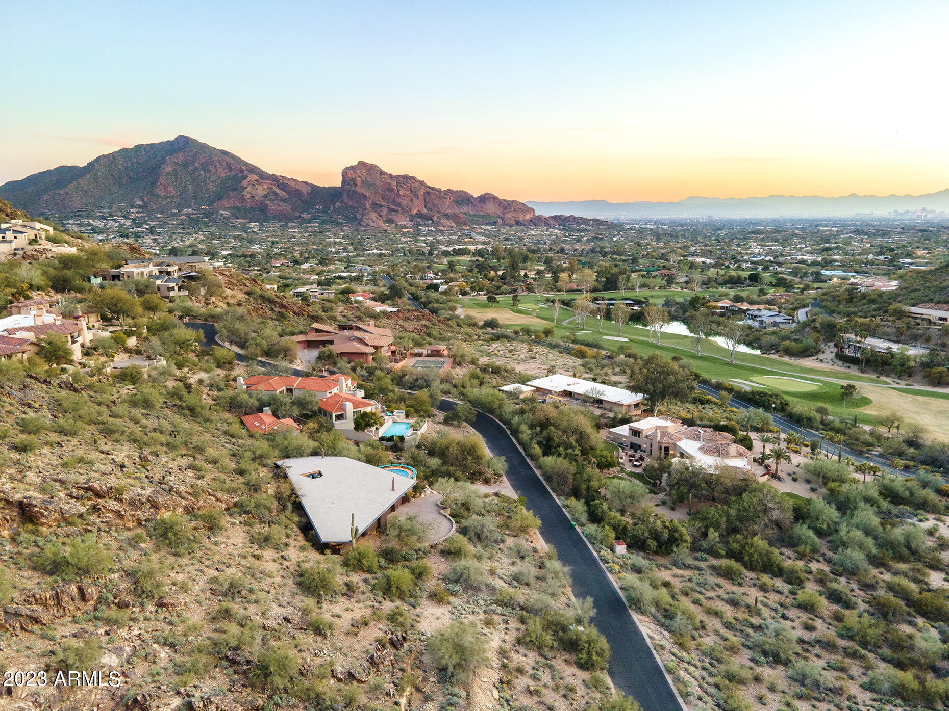 7431 N LAS BRISAS Lane