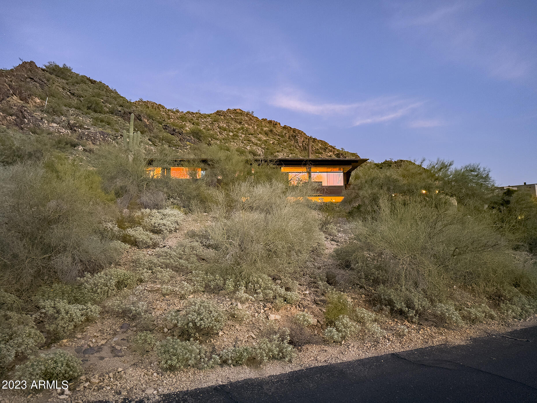 7431 N LAS BRISAS Lane