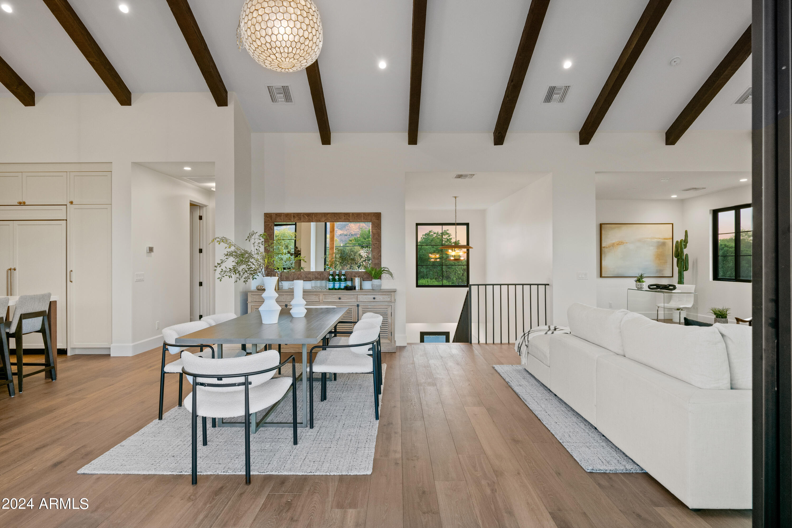 4518 E CAMPBELL Avenue