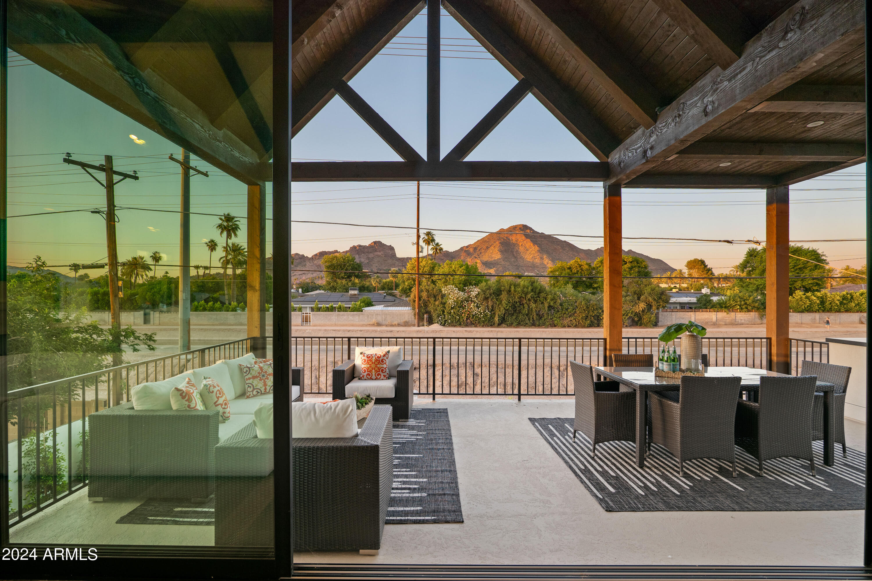 4518 E CAMPBELL Avenue