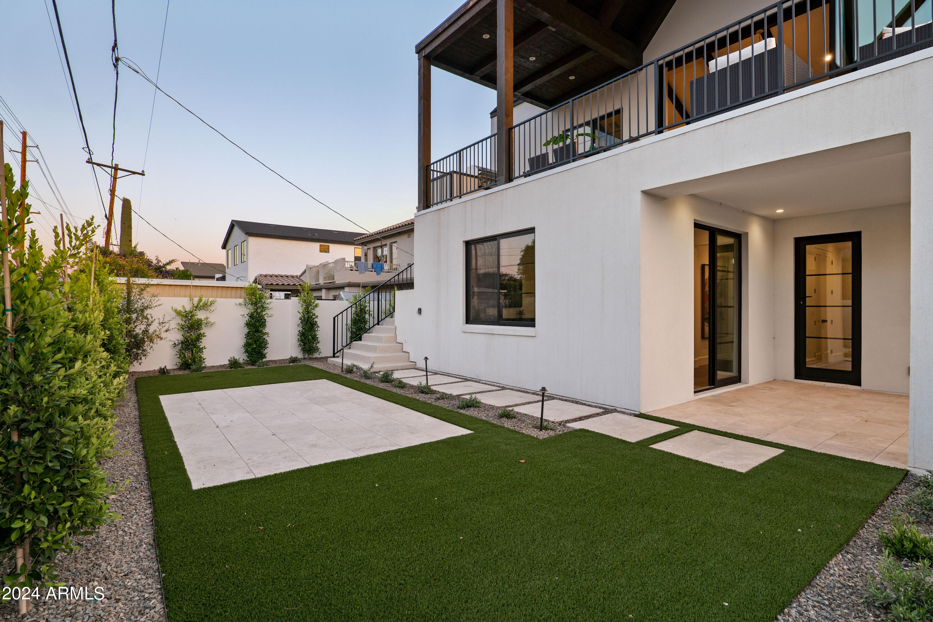 4518 E CAMPBELL Avenue