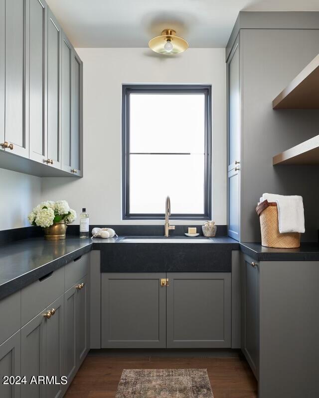 4518 E CAMPBELL Avenue