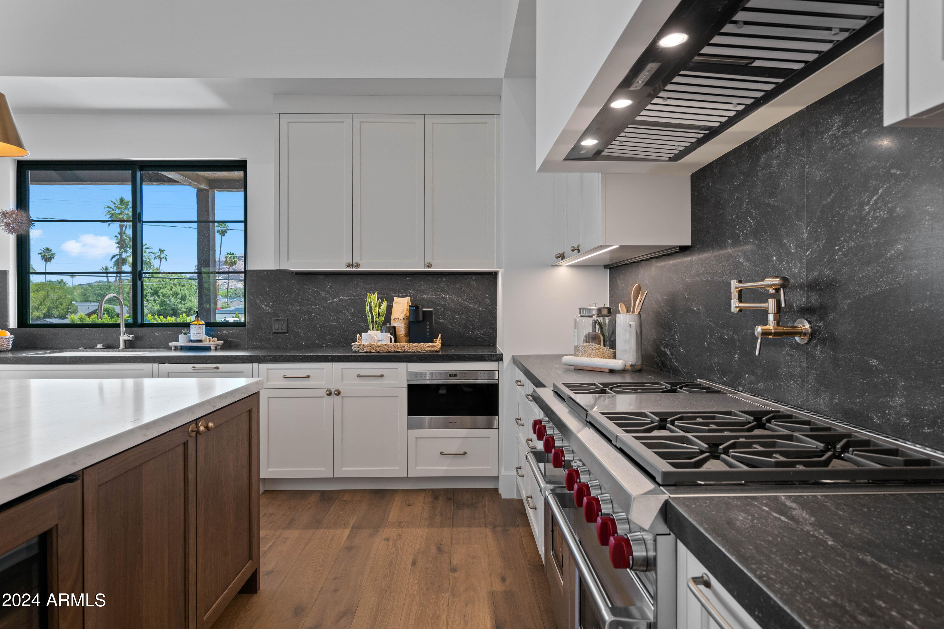 4518 E CAMPBELL Avenue