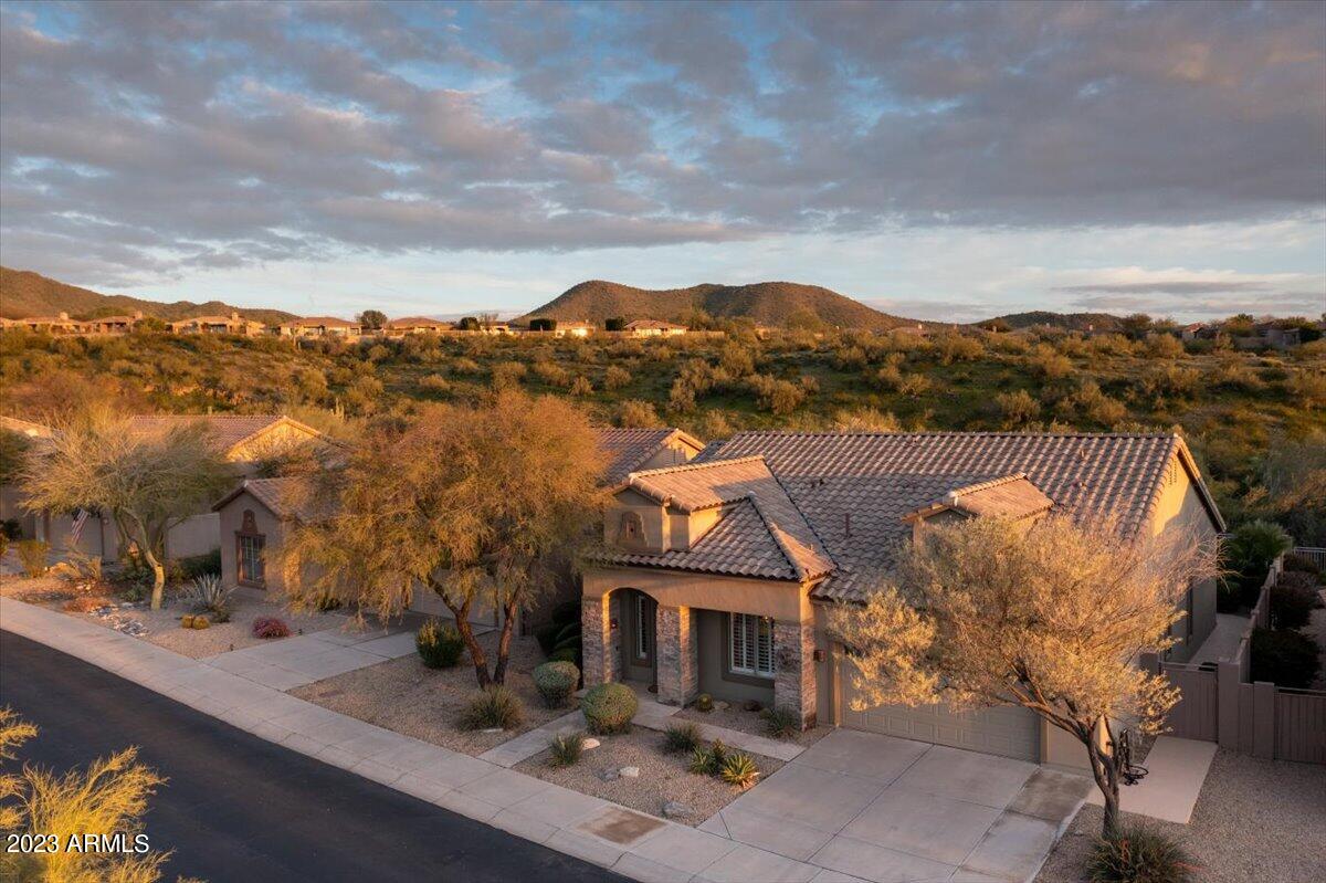 10815 E AUTUMN SAGE Drive