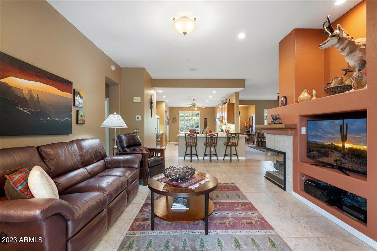 10815 E AUTUMN SAGE Drive