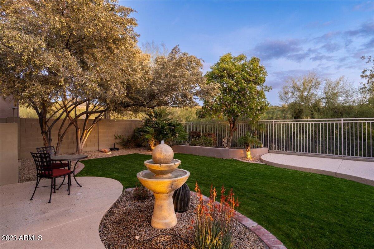 10815 E AUTUMN SAGE Drive