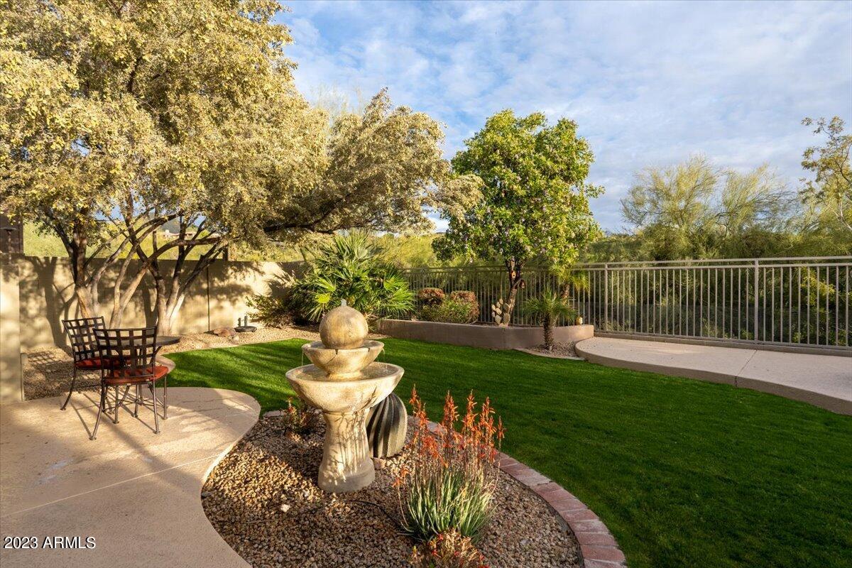 10815 E AUTUMN SAGE Drive