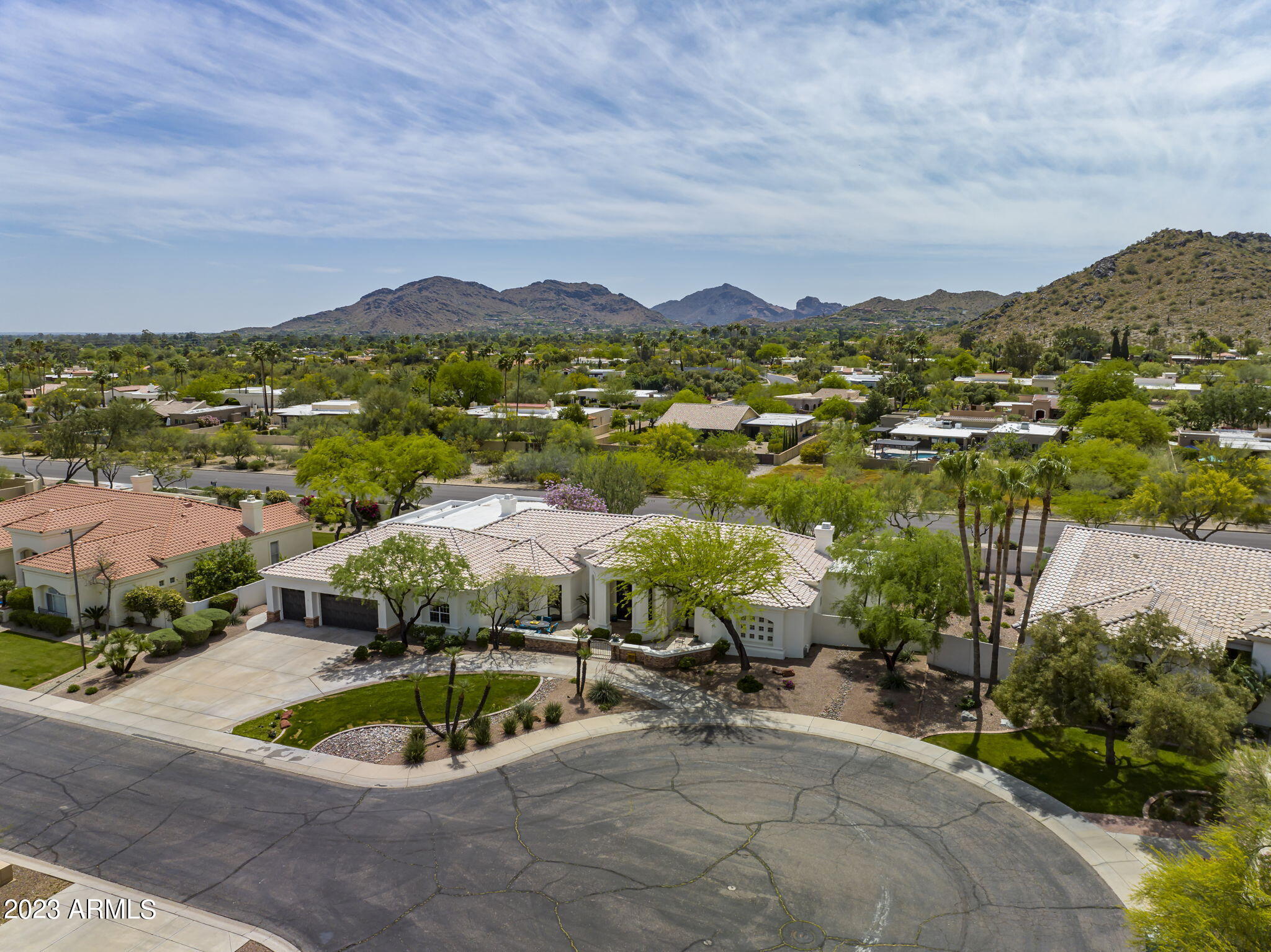 4539 E BERYL Lane