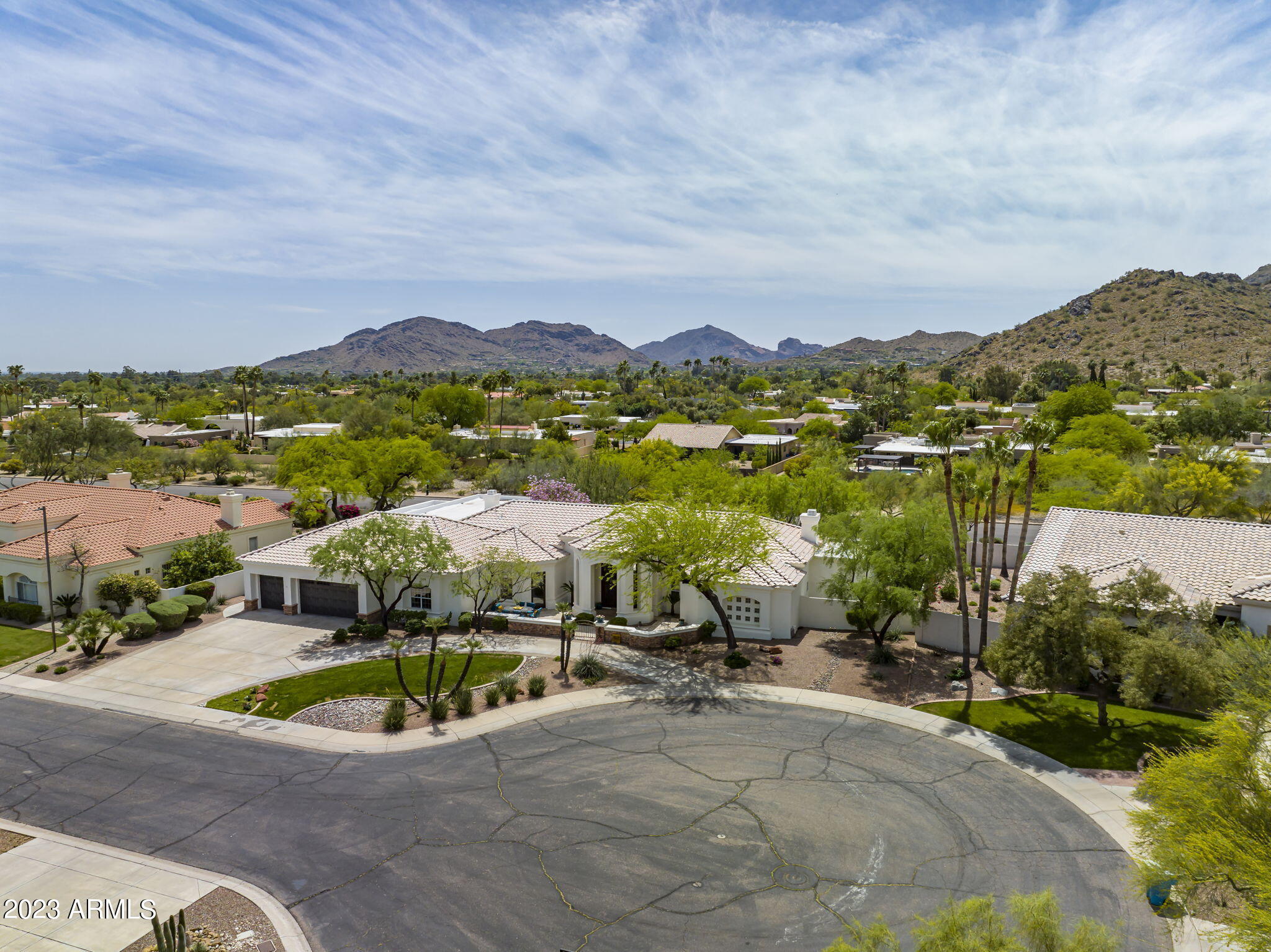 4539 E BERYL Lane