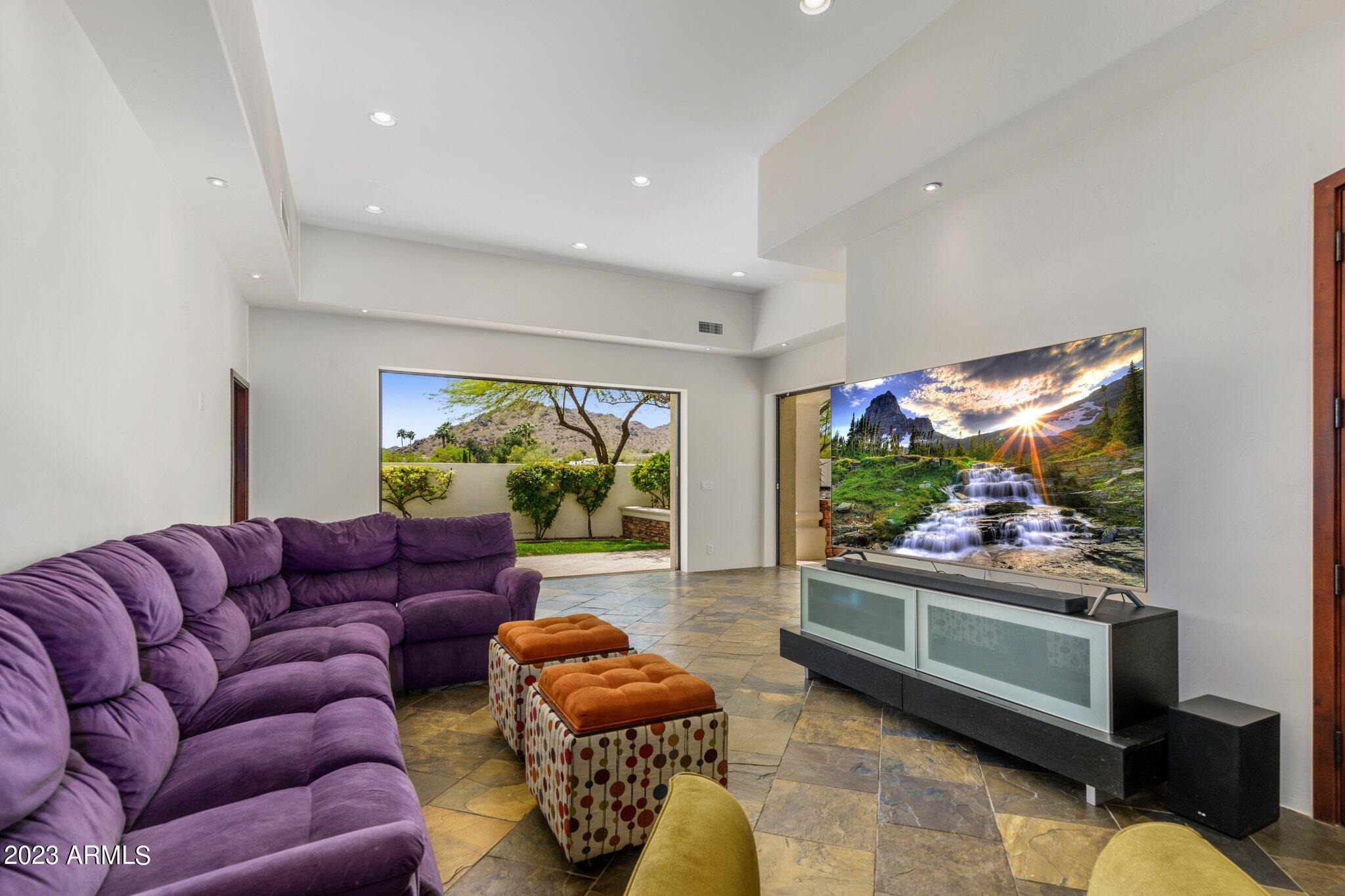4539 E BERYL Lane