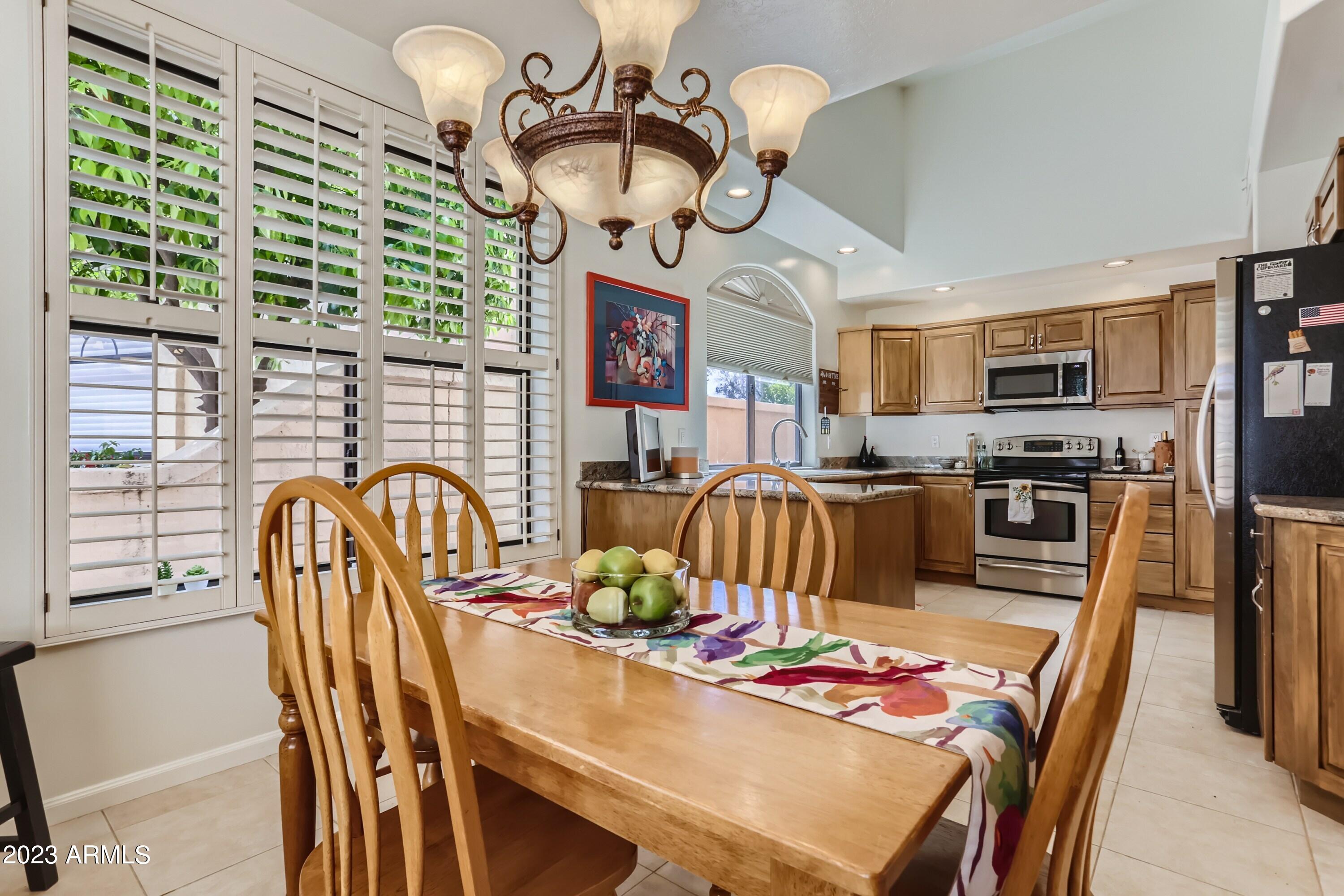 10058 E CINNABAR Avenue