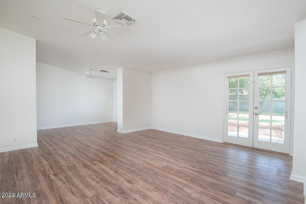 5502 E Calle Redonda --