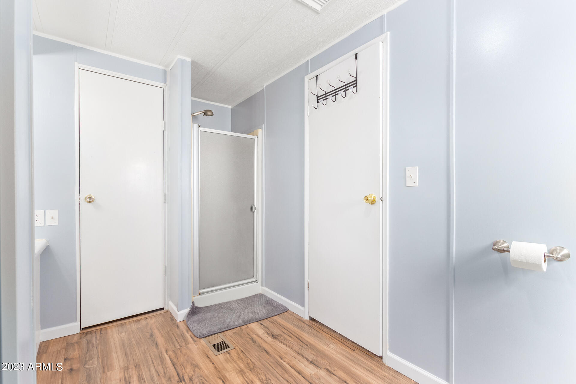 19401 N 7TH Street, 175