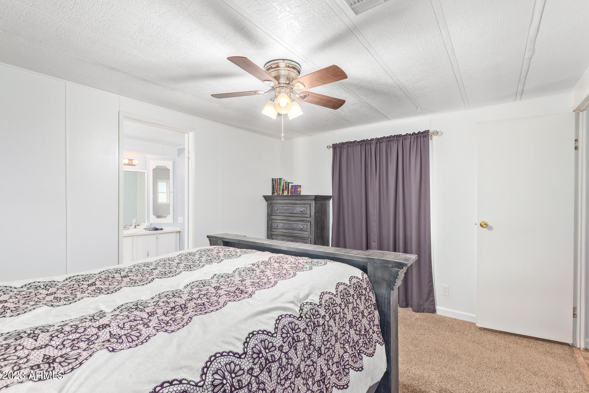 19401 N 7TH Street, 175