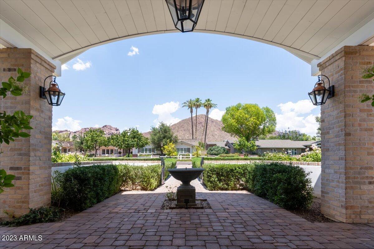 4853 E CALLE DEL MEDIO --