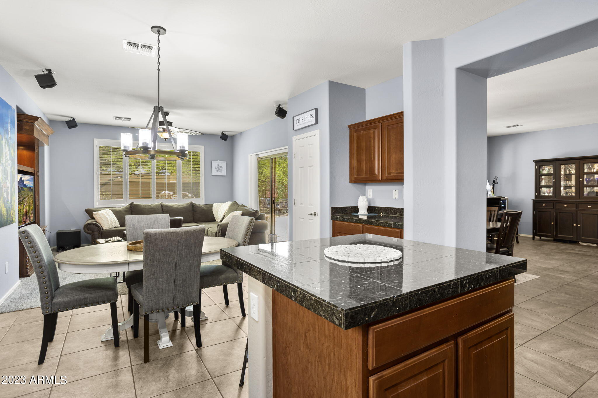 3739 W MEMORIAL Drive