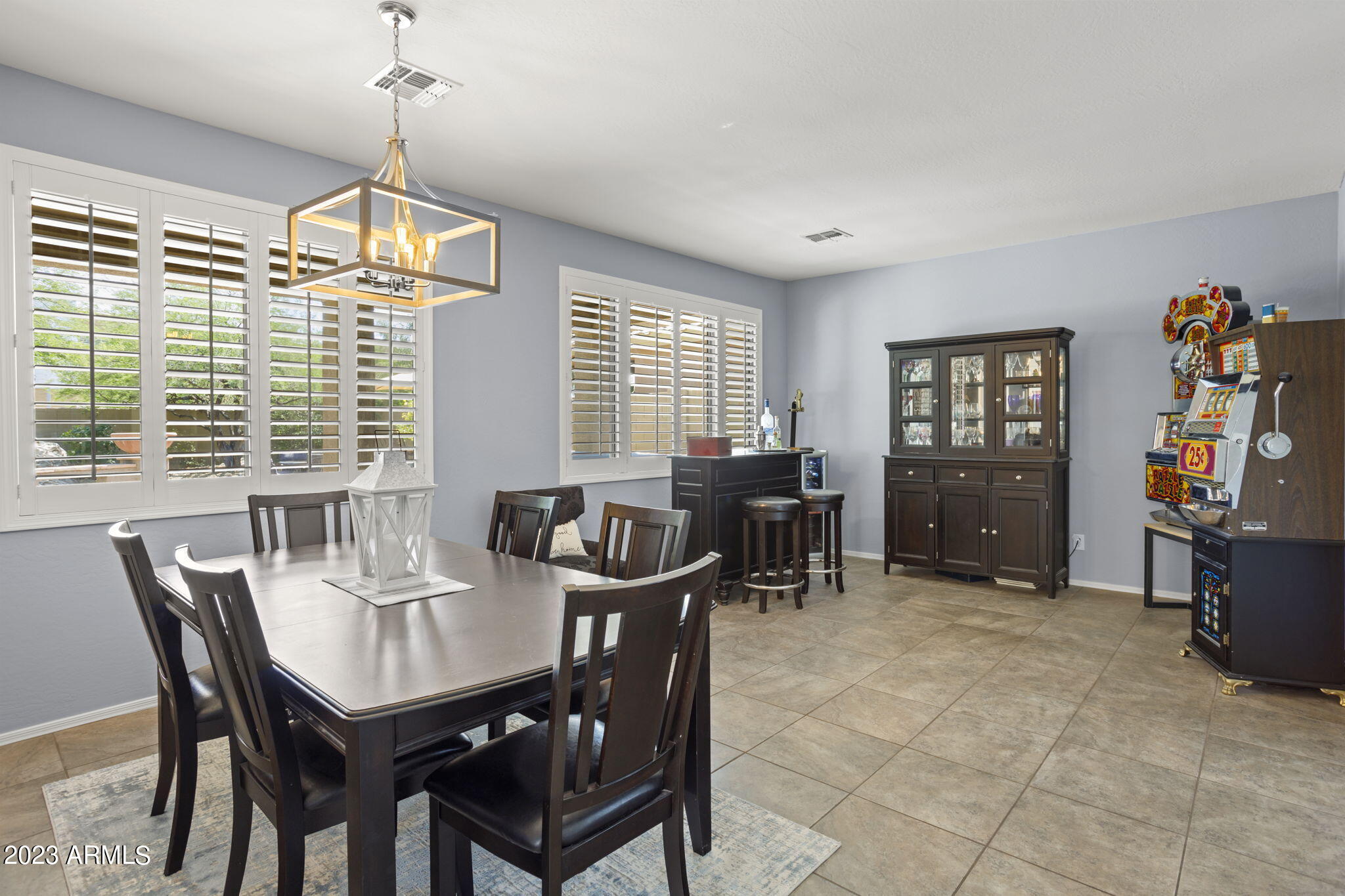 3739 W MEMORIAL Drive