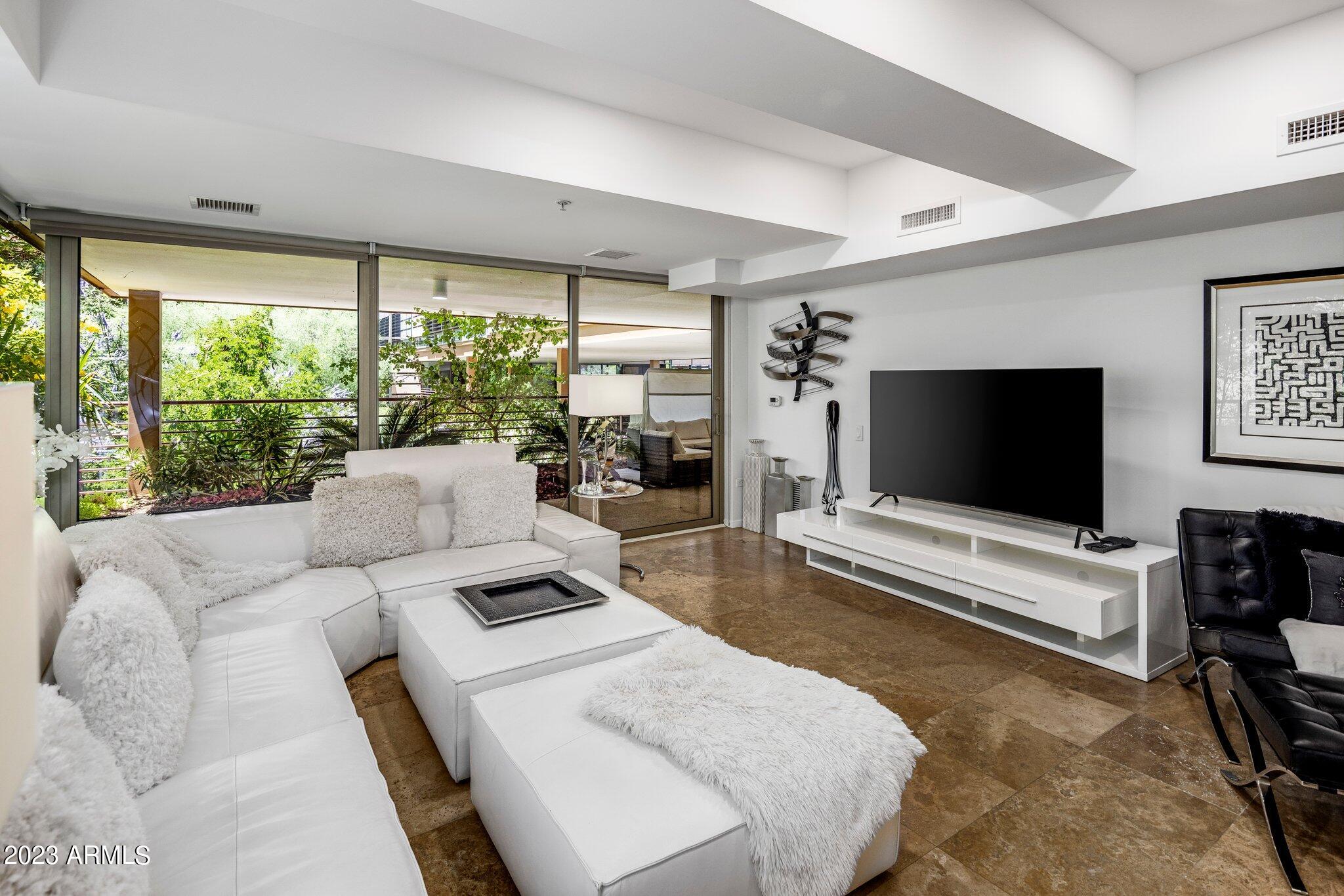7167 E Rancho Vista Drive # 2012