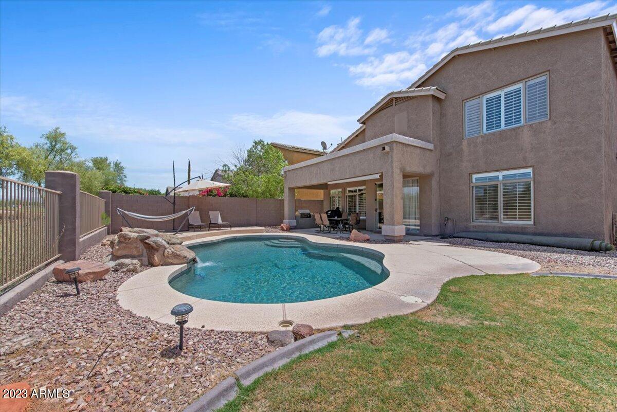 4840 E EDEN Drive