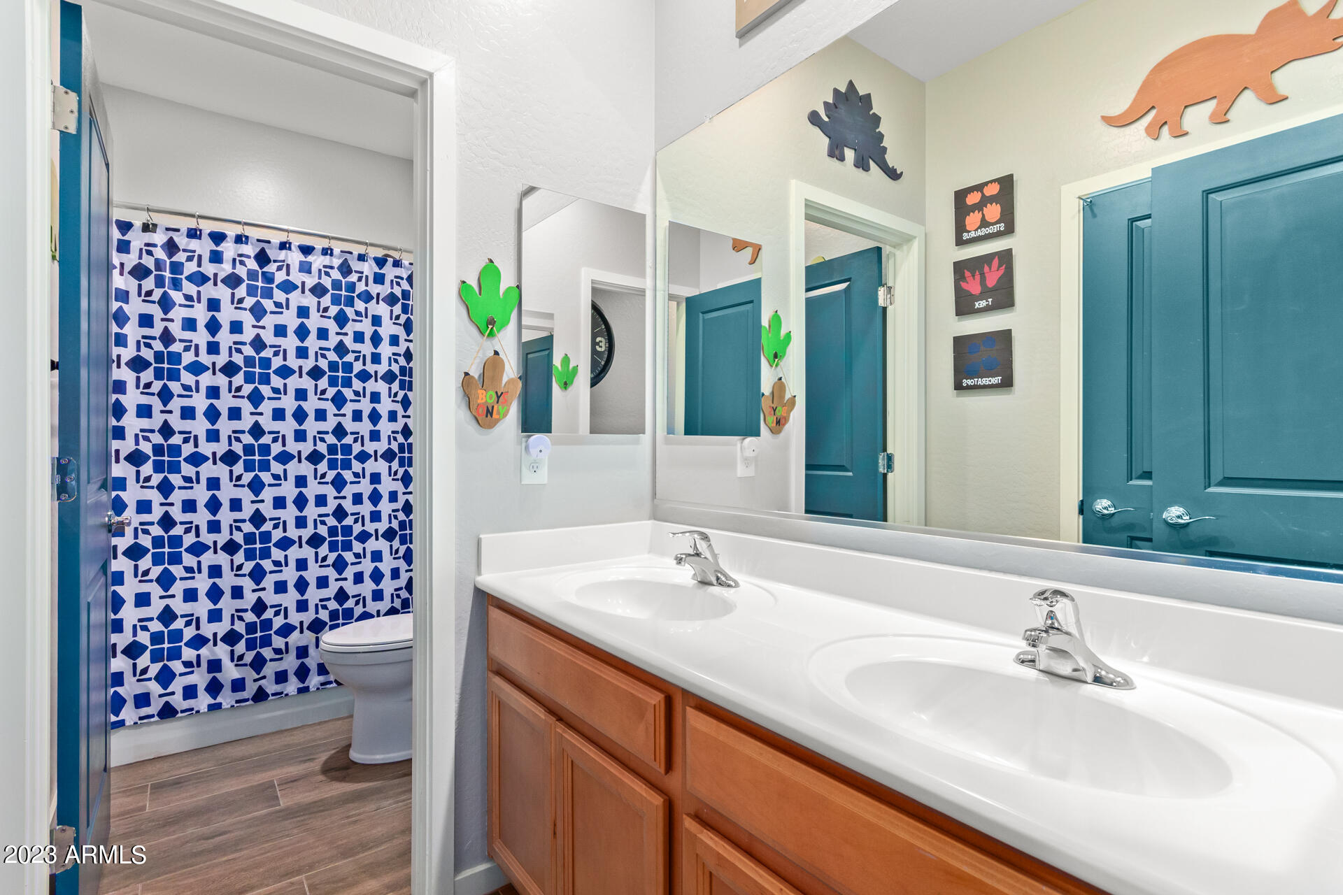 4047 W DAYFLOWER Drive
