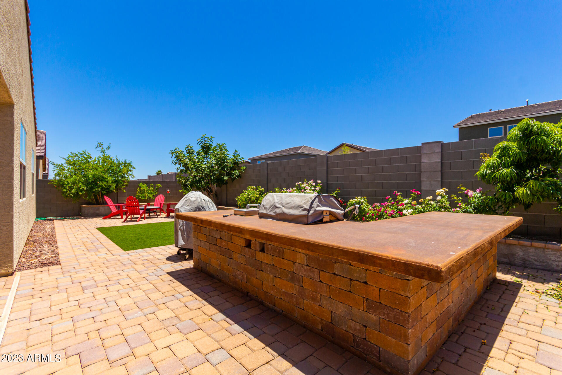 4047 W DAYFLOWER Drive