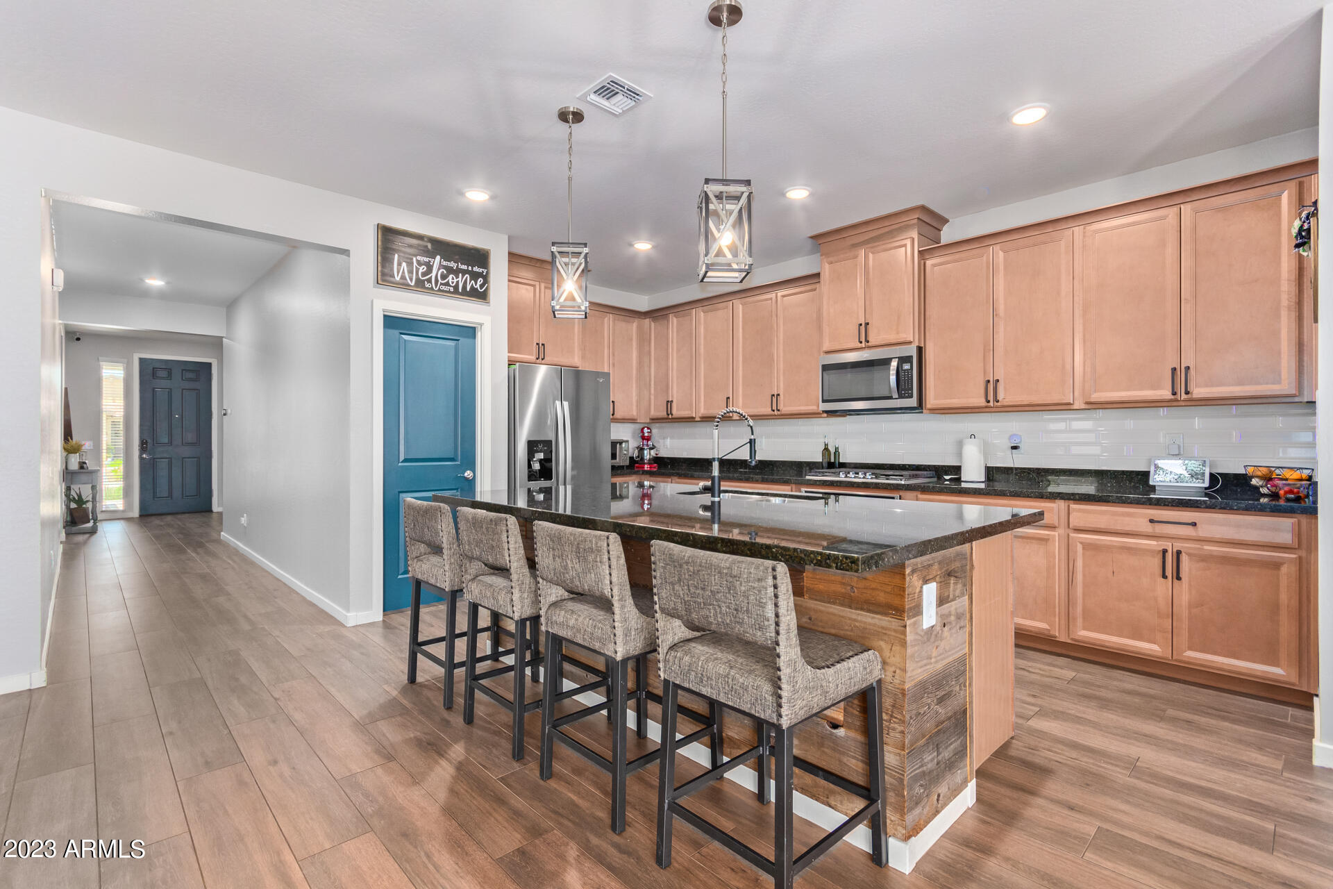 4047 W DAYFLOWER Drive