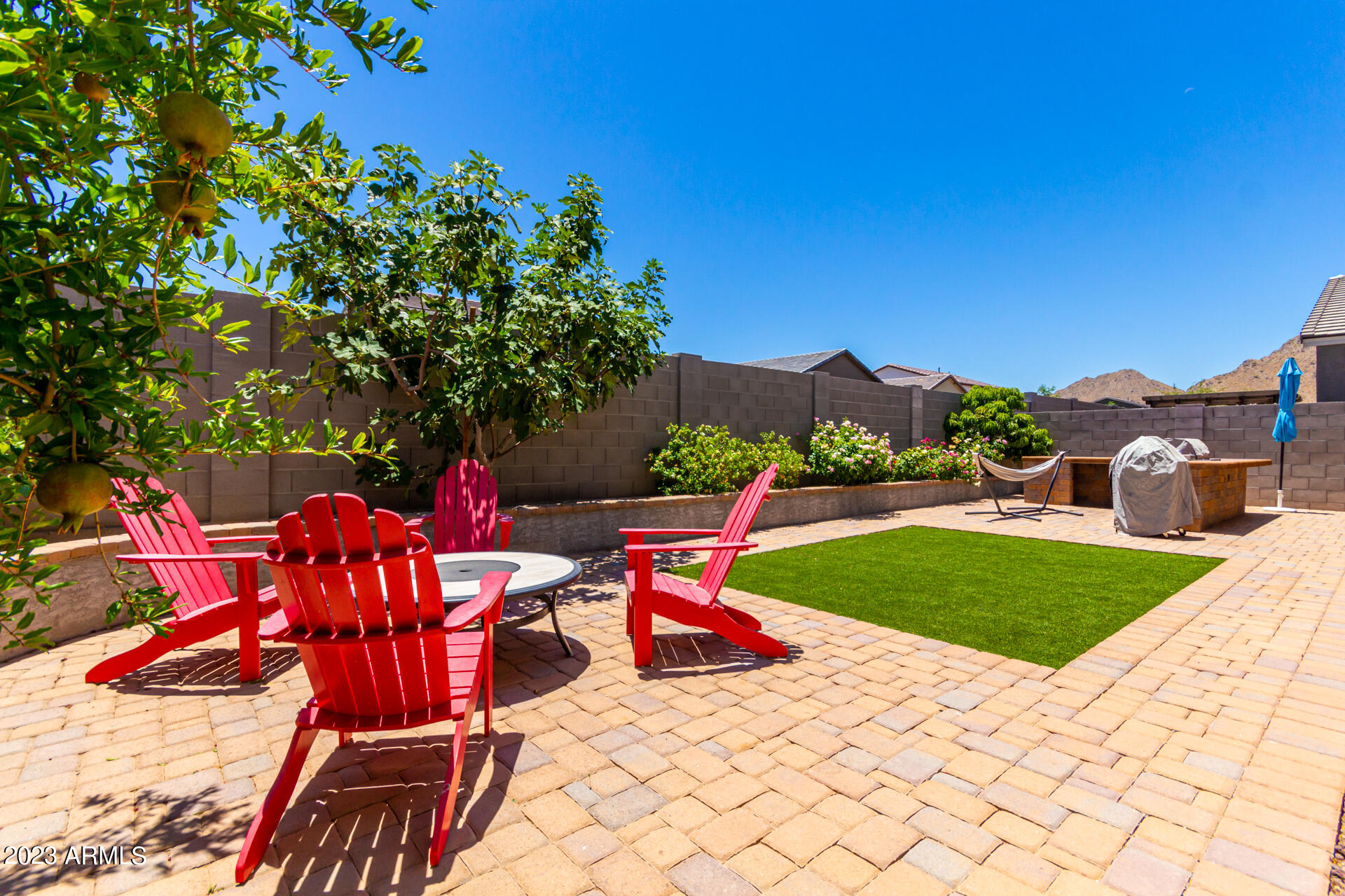4047 W DAYFLOWER Drive