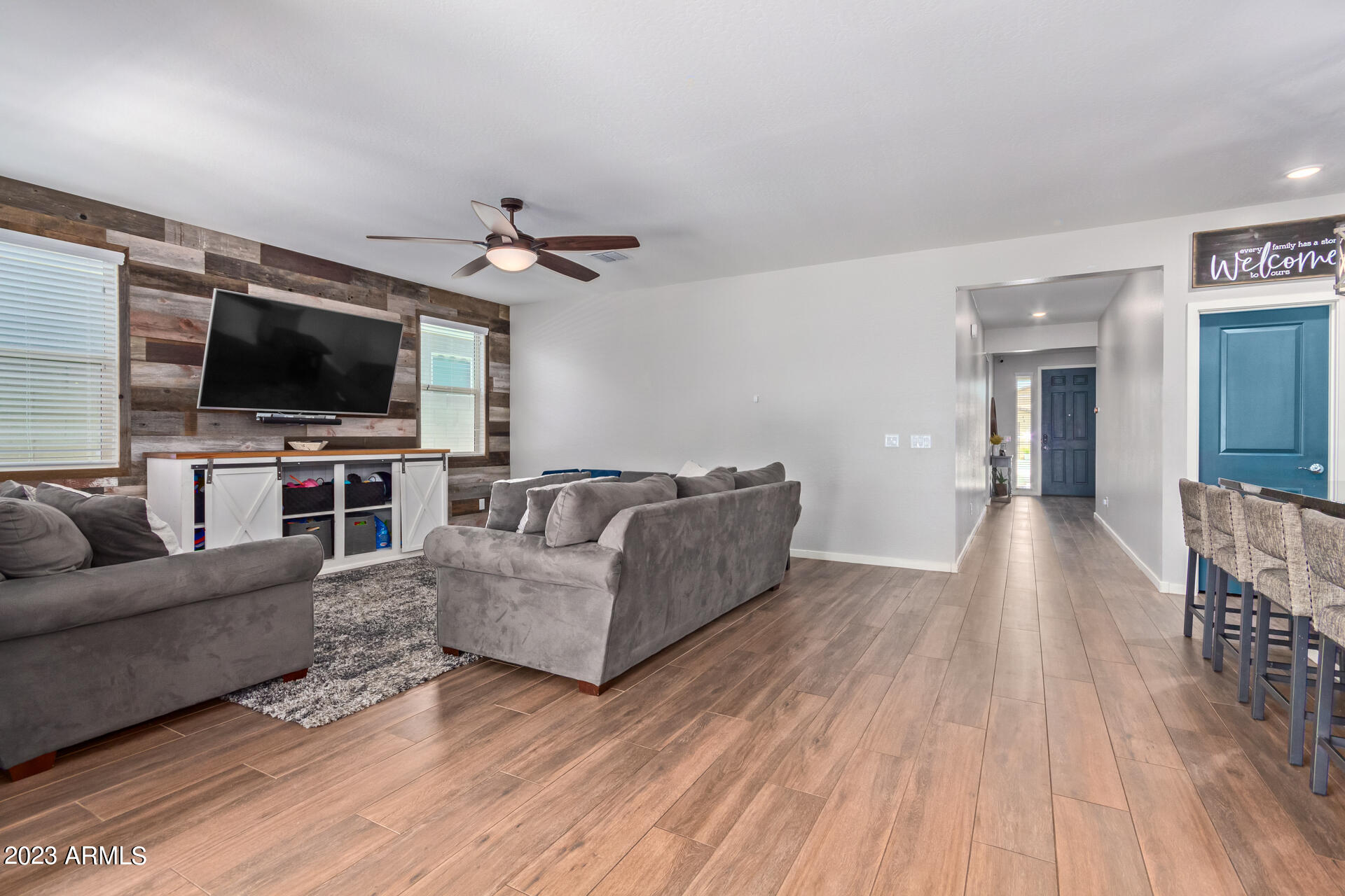 4047 W DAYFLOWER Drive