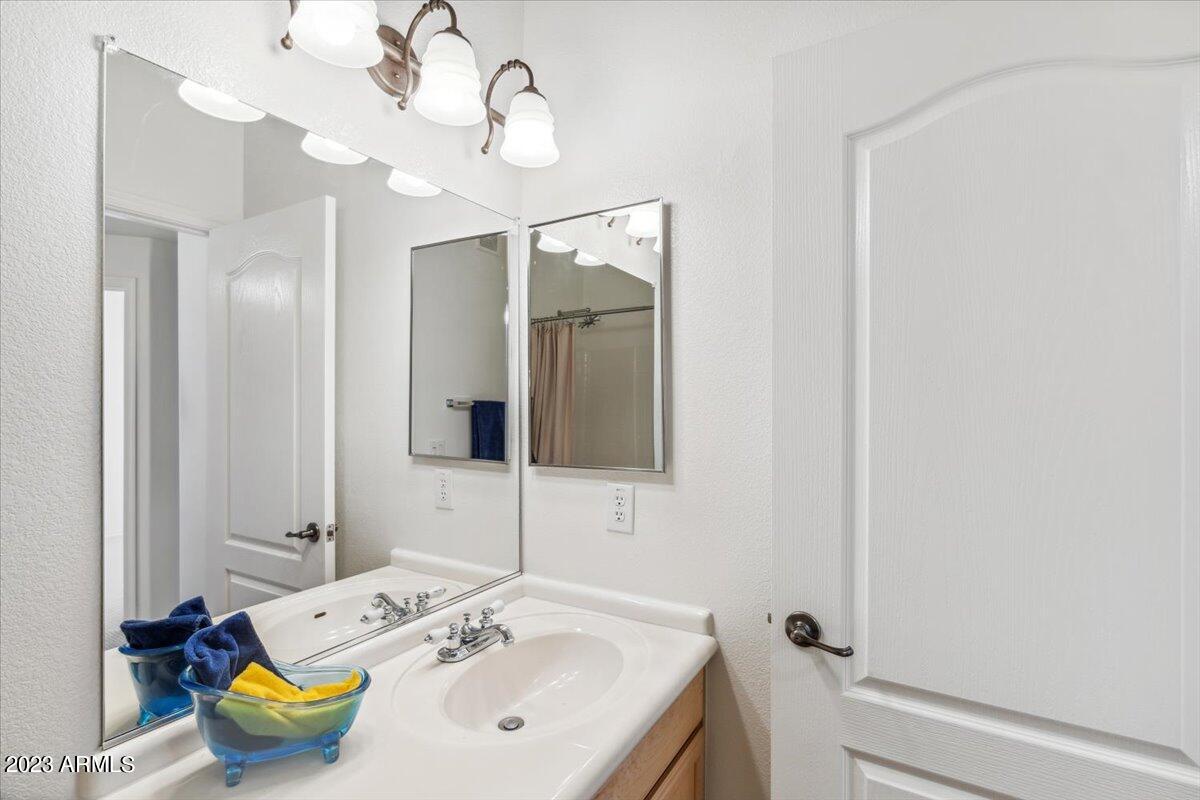 3150 E BEARDSLEY Road # 1004