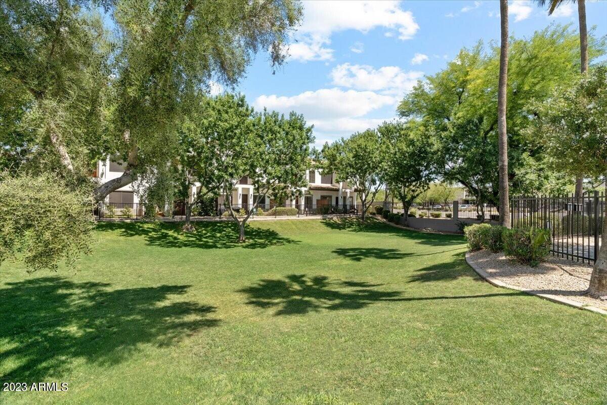3150 E BEARDSLEY Road # 1004