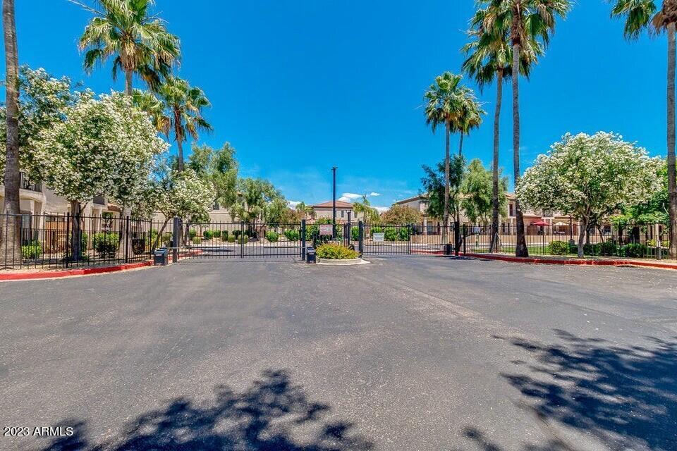 3150 E BEARDSLEY Road # 1004